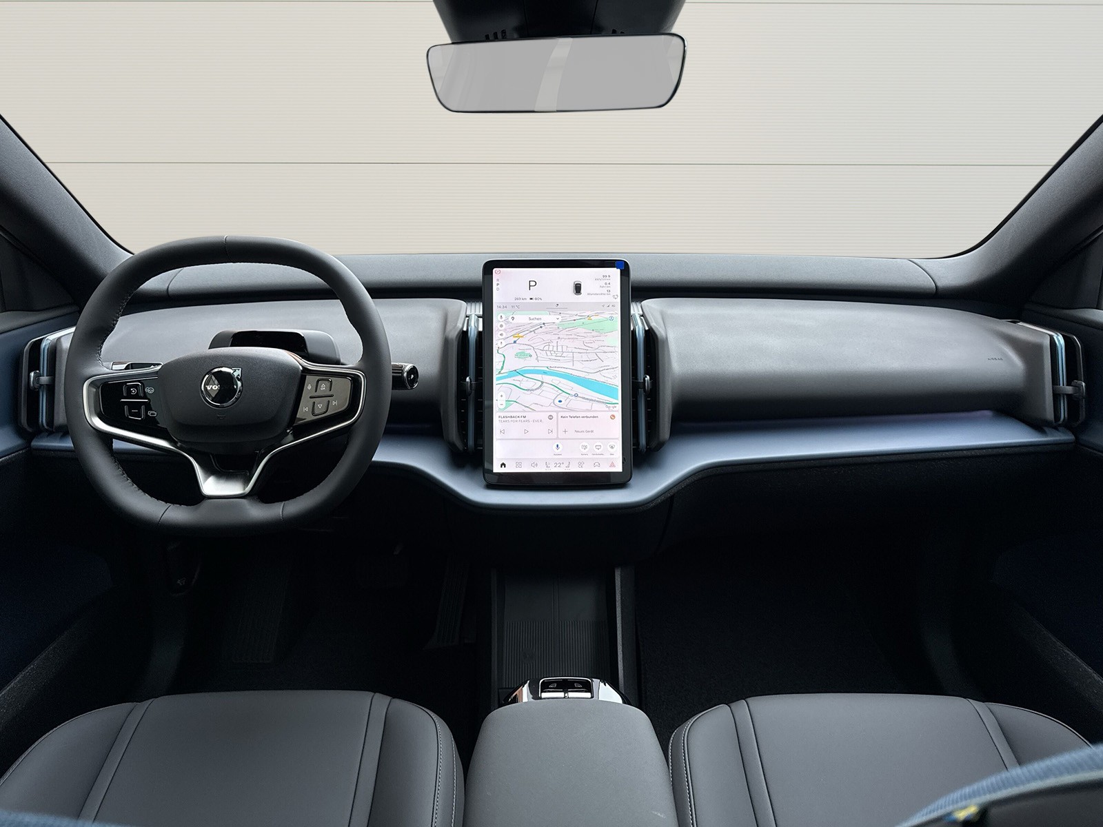 VOLVO EX30 E60 Twin Ultra Performance AWD-image-11