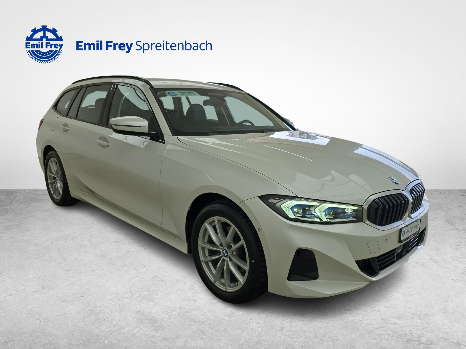 BMW 320d xDrive SAG Touring-image-6