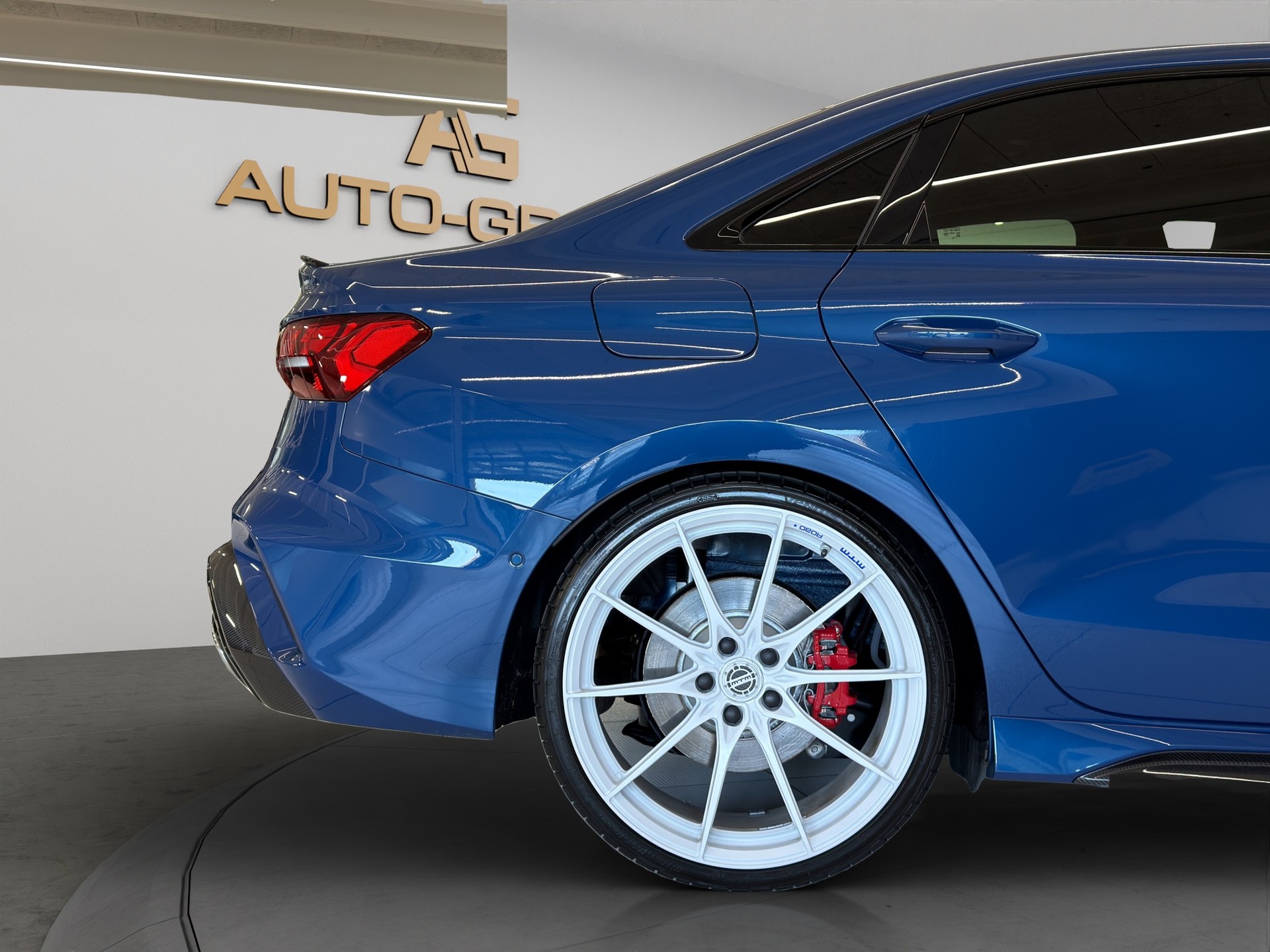 AUDI RS3 Limousine 2.5 TSI quattro S-tronic MTM-Umbau-image-9