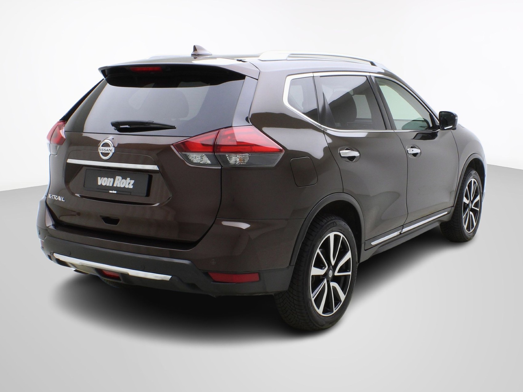 NISSAN X-Trail 1.3 DIG-T Tekna-image-4