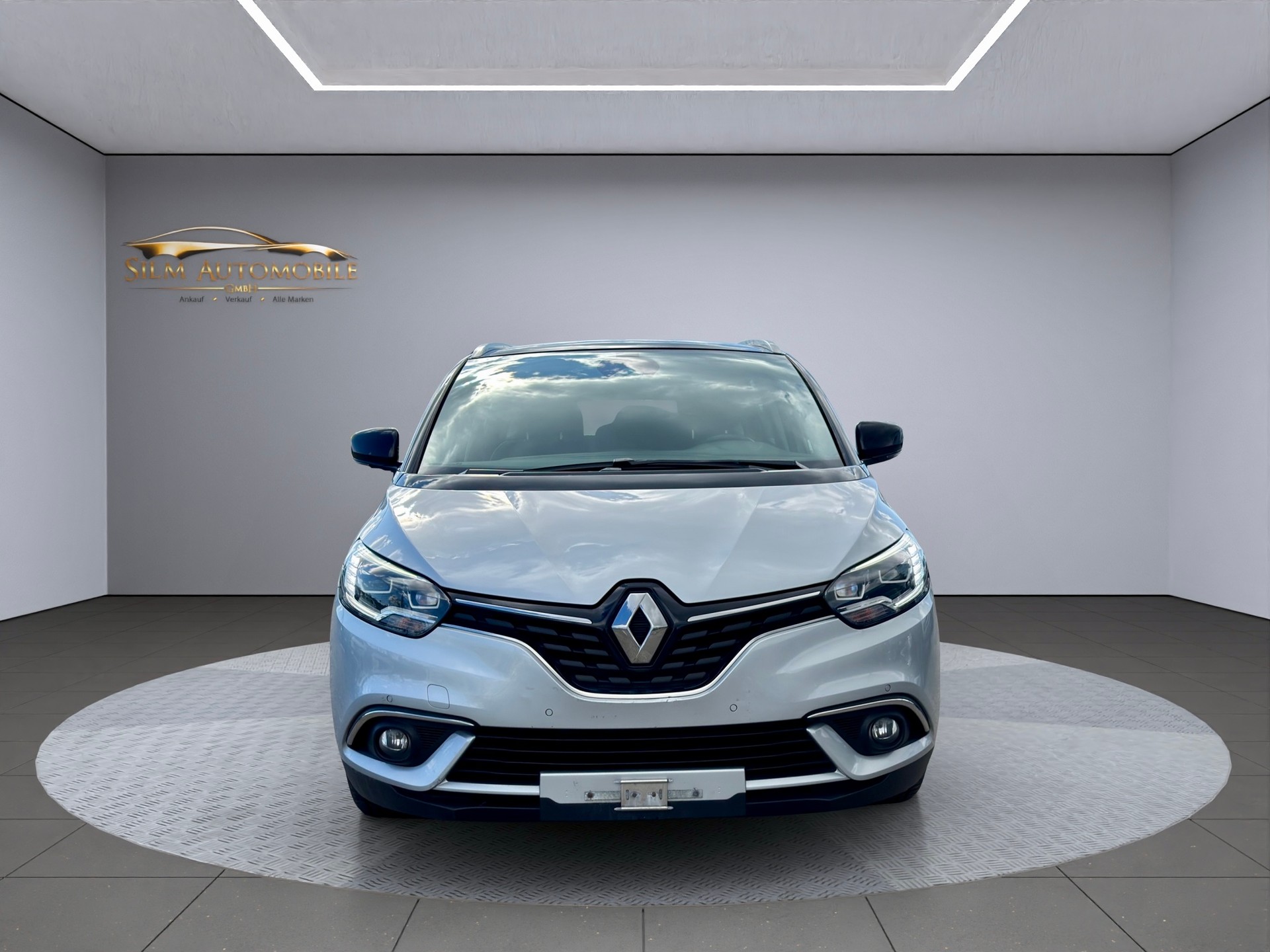 RENAULT Grand Scénic 1.5 dCi Initiale Paris EDC 7 Plätze-showroom-element-2