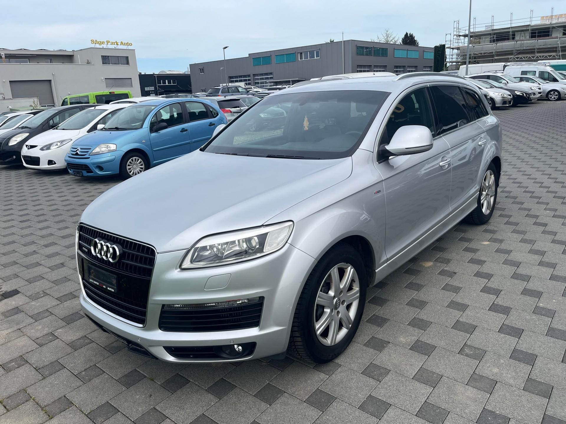 AUDI Q7 4.2 TDI quattro tiptronic-image-2