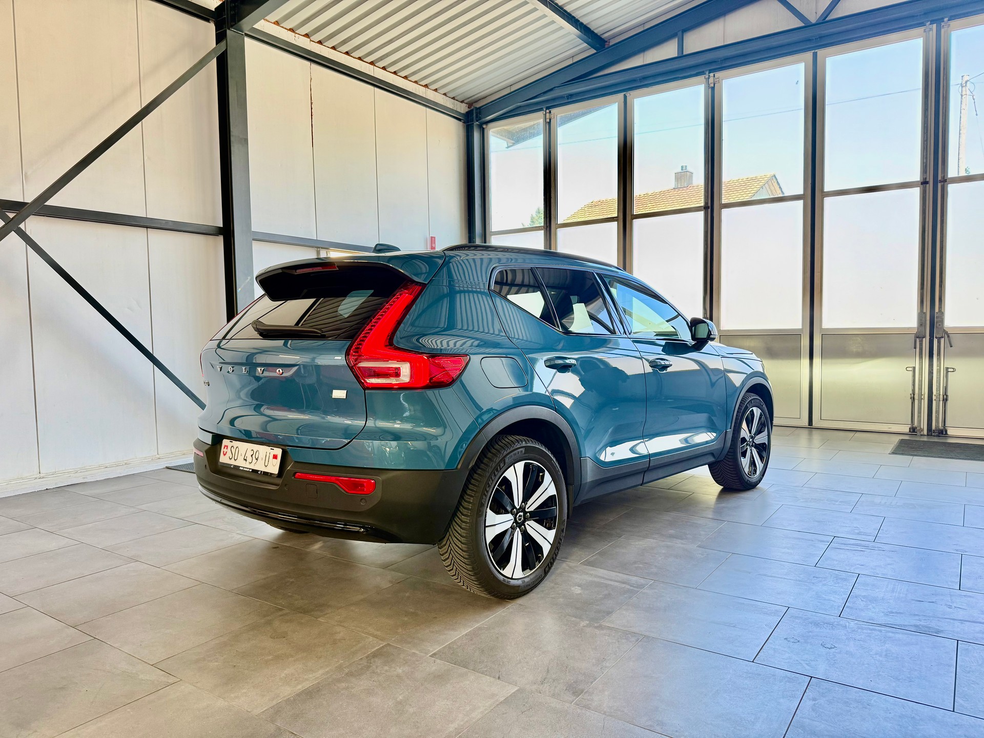 VOLVO XC40 T5 PHEV Ultimate Dark DCT-image-3