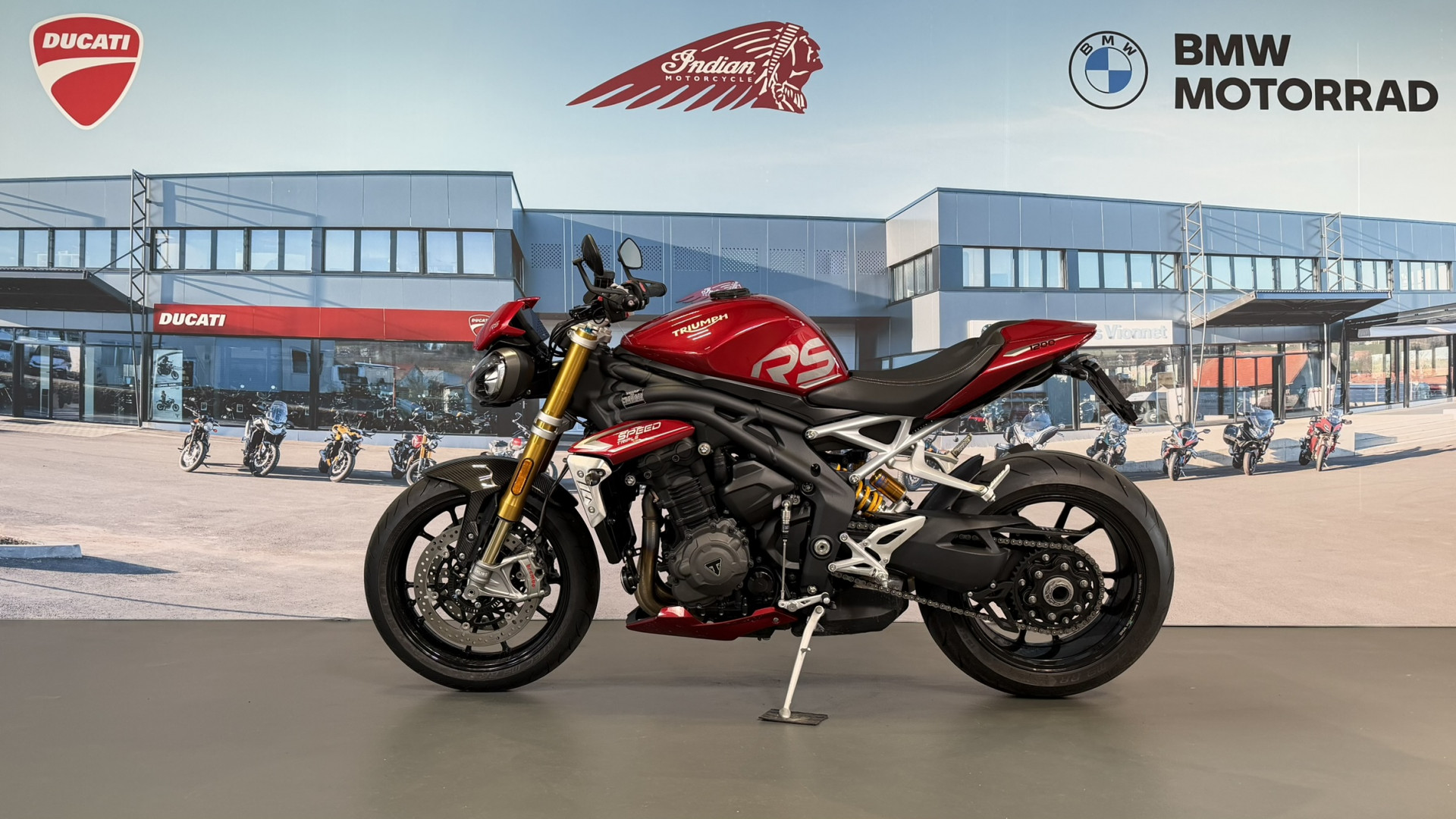 TRIUMPH Speed Triple 1200 RS-showroom-element-3