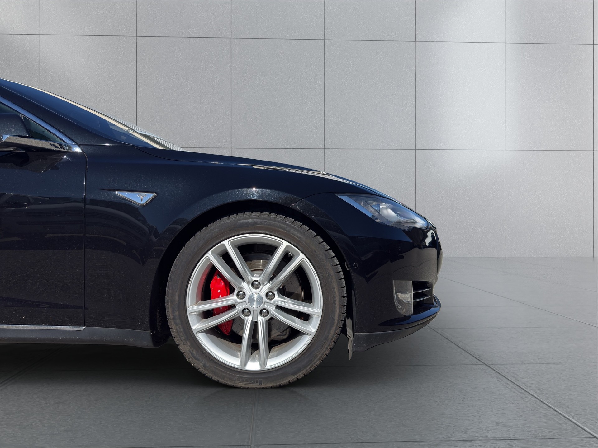 TESLA Model S 90 D Performance-image-11