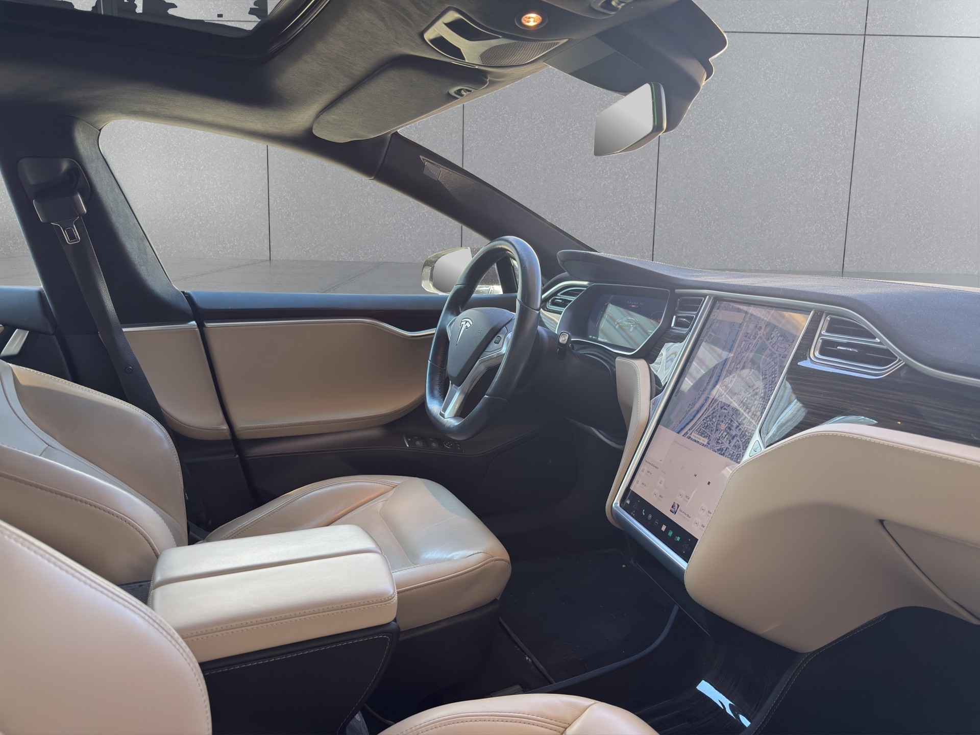 TESLA Model S 90 D Performance-image-9