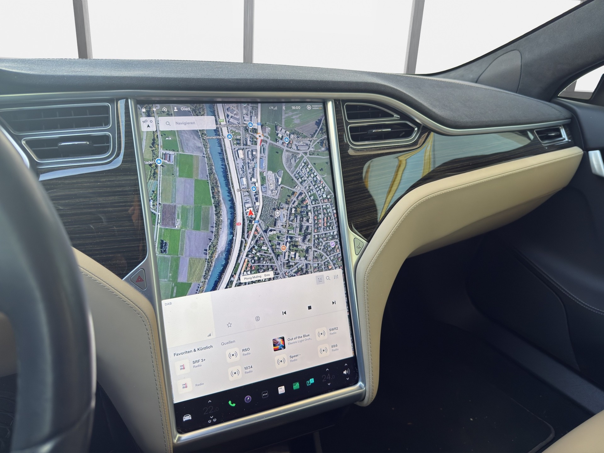 TESLA Model S 90 D Performance-image-8