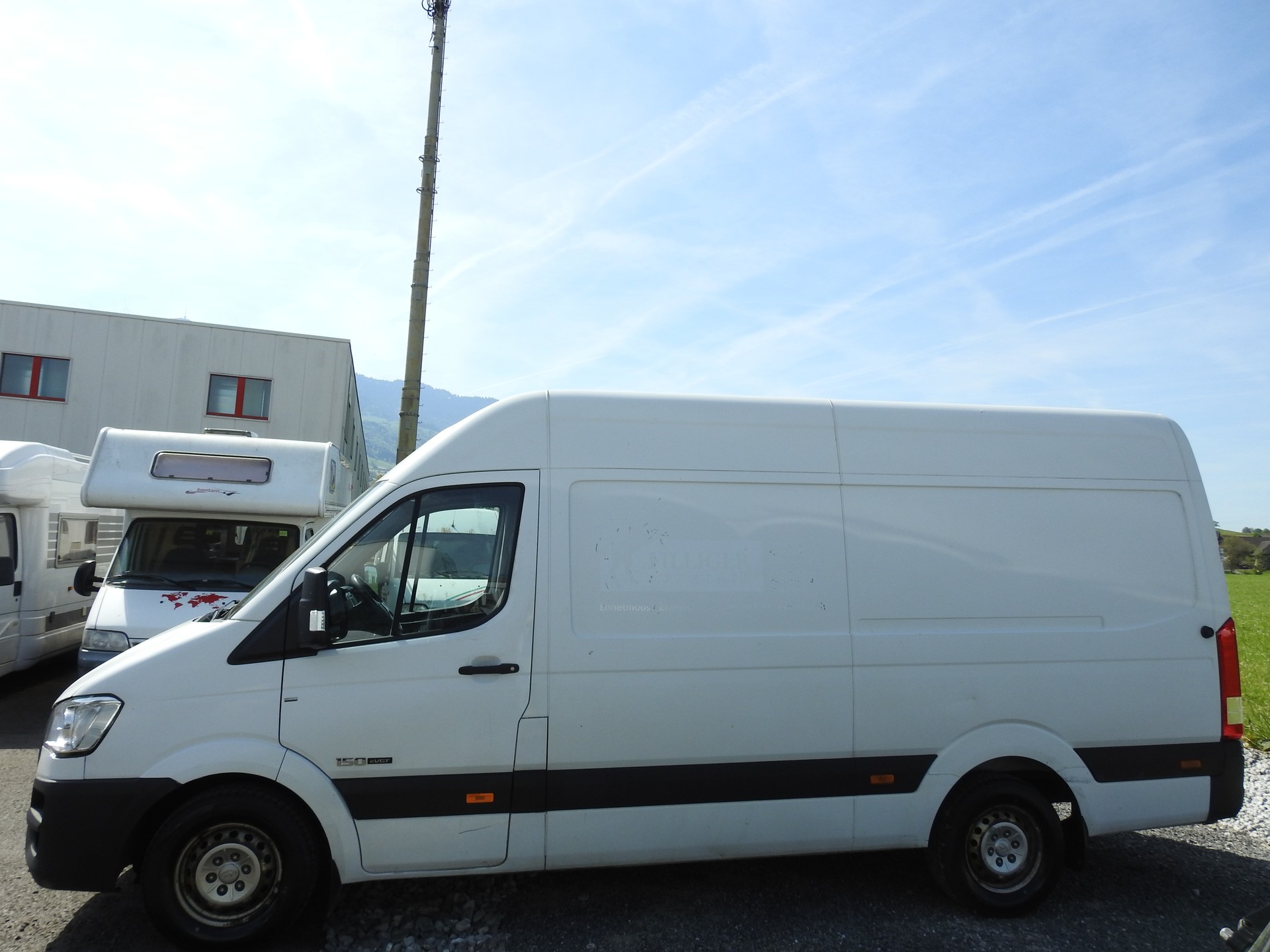 HYUNDAI H350 2.5 CRDi Amplia L2-showroom-element-3