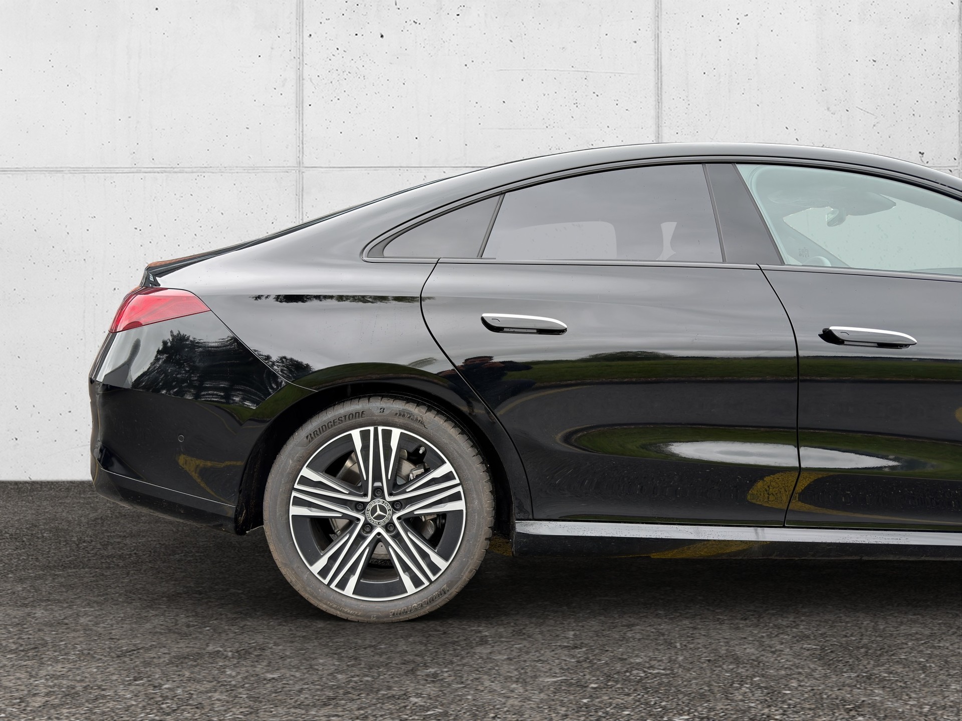 MERCEDES-BENZ CLA 180 8G-DCT-image-8