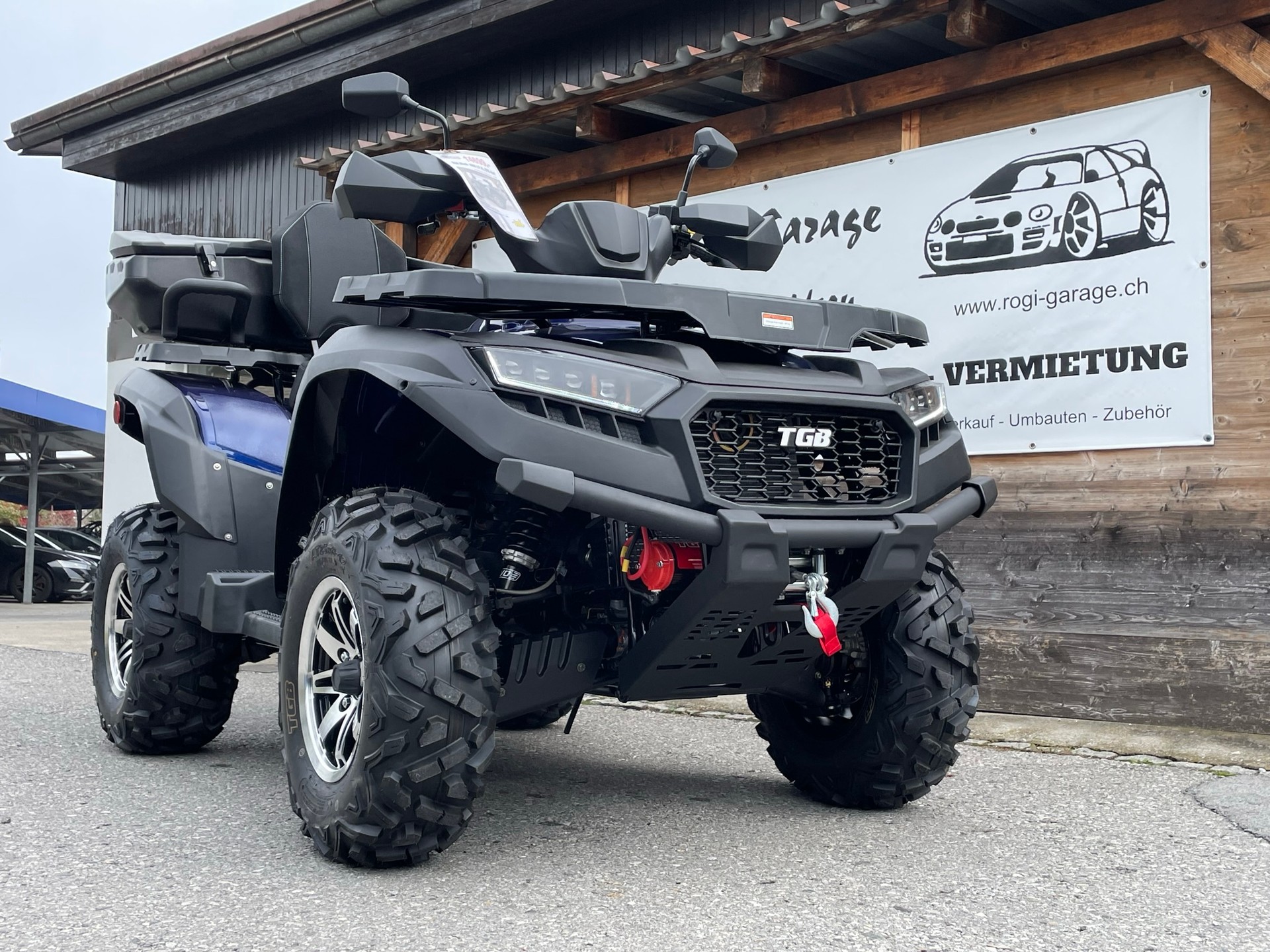 TGB Blade 1000 EFI LT Touring 4x4-image-1