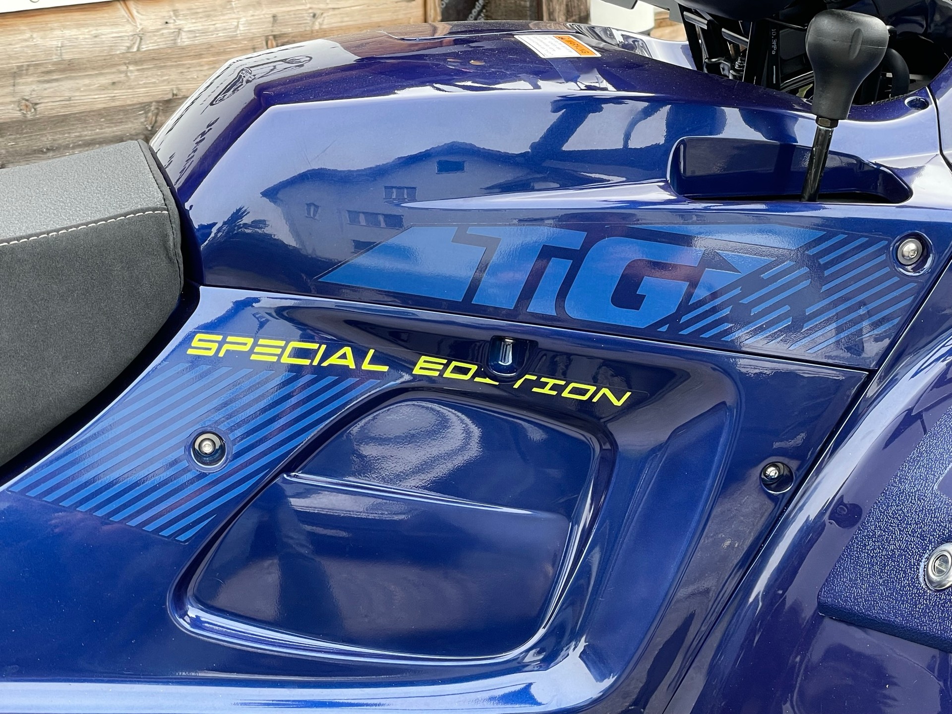 TGB Blade 1000 EFI LT Touring 4x4-image-12