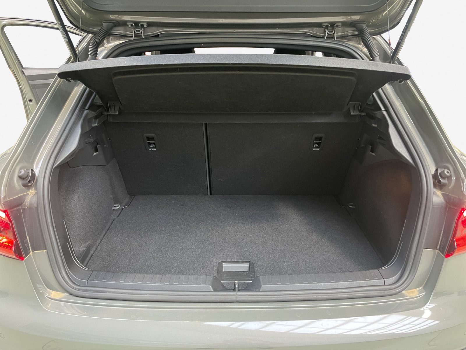 AUDI A1 Sportback 30 TFSI S Line Attraction S-tronic-image-12