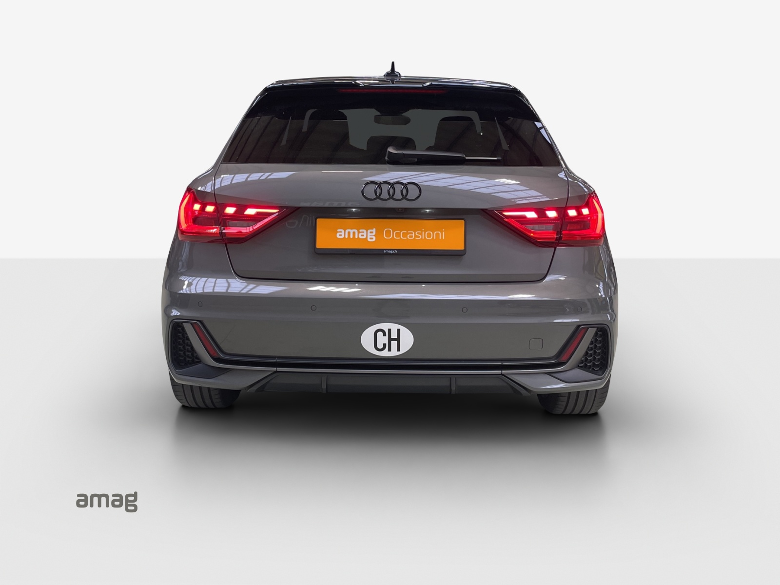 AUDI A1 Sportback 30 TFSI S Line Attraction S-tronic-image-3