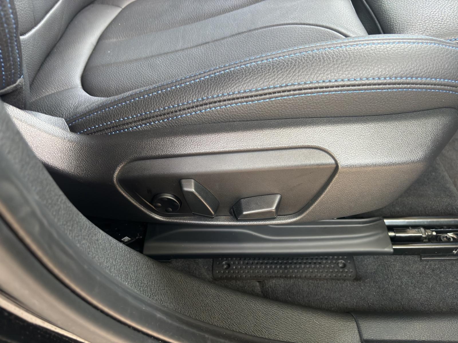 BMW X2 20i xDrive SAG-image-24