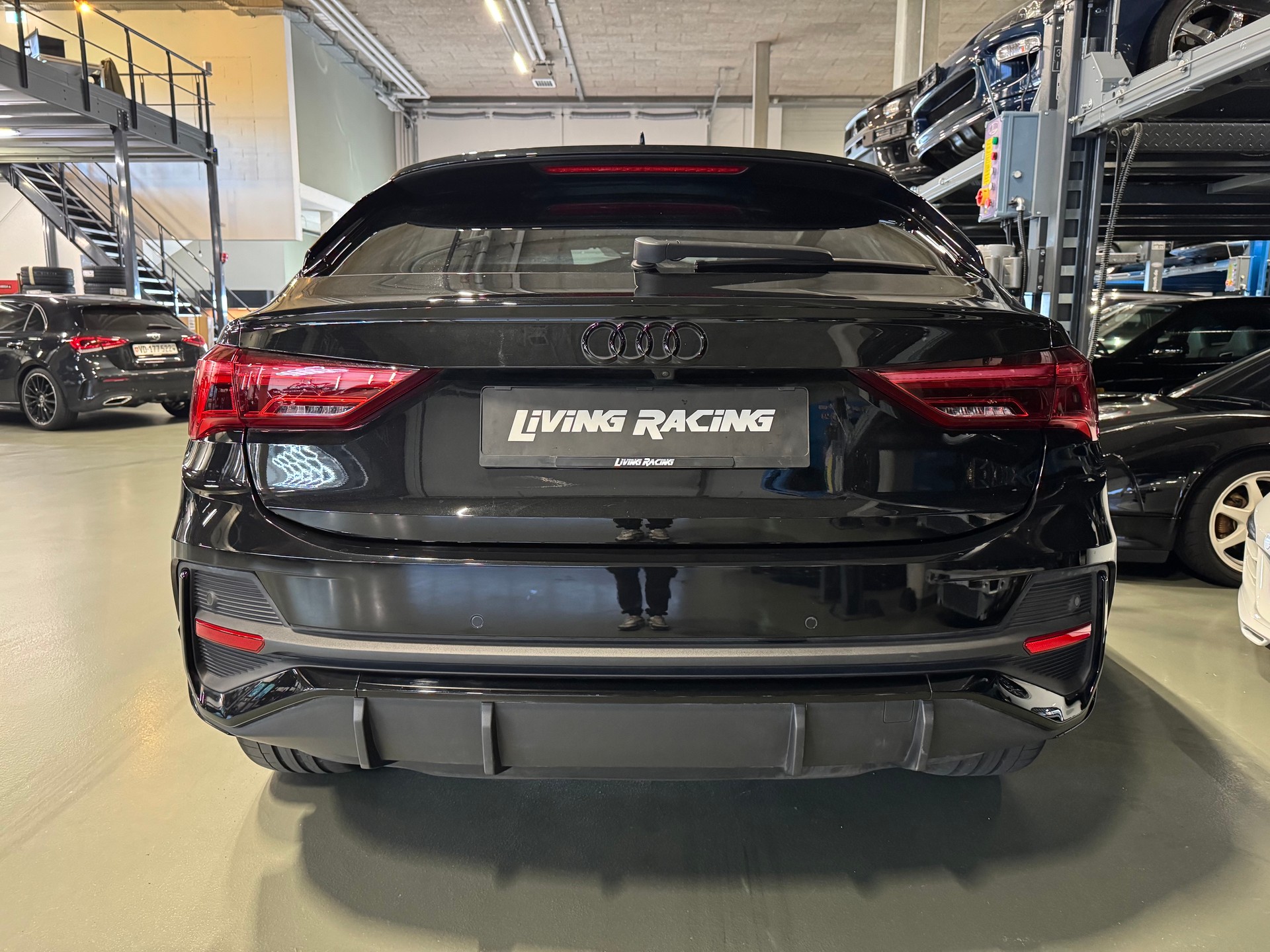 AUDI Q3 Sportback 35 TFSI S line S-tronic *Black ed.*-image-3