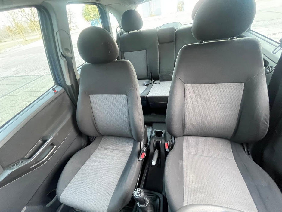 OPEL Meriva 1.8i 16V Cosmo-image-11