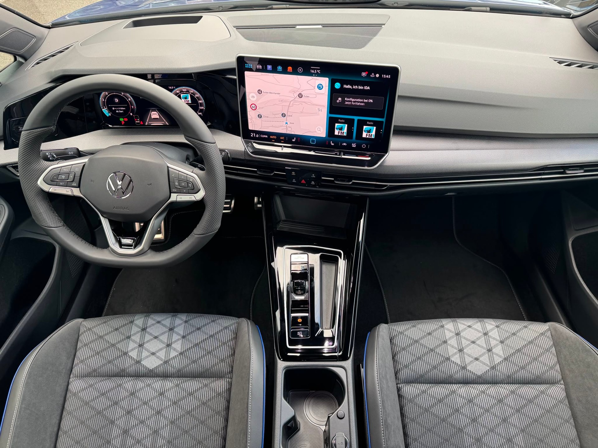 VW Golf 2.0 TSI R-Line DSG 4 Motion-image-7