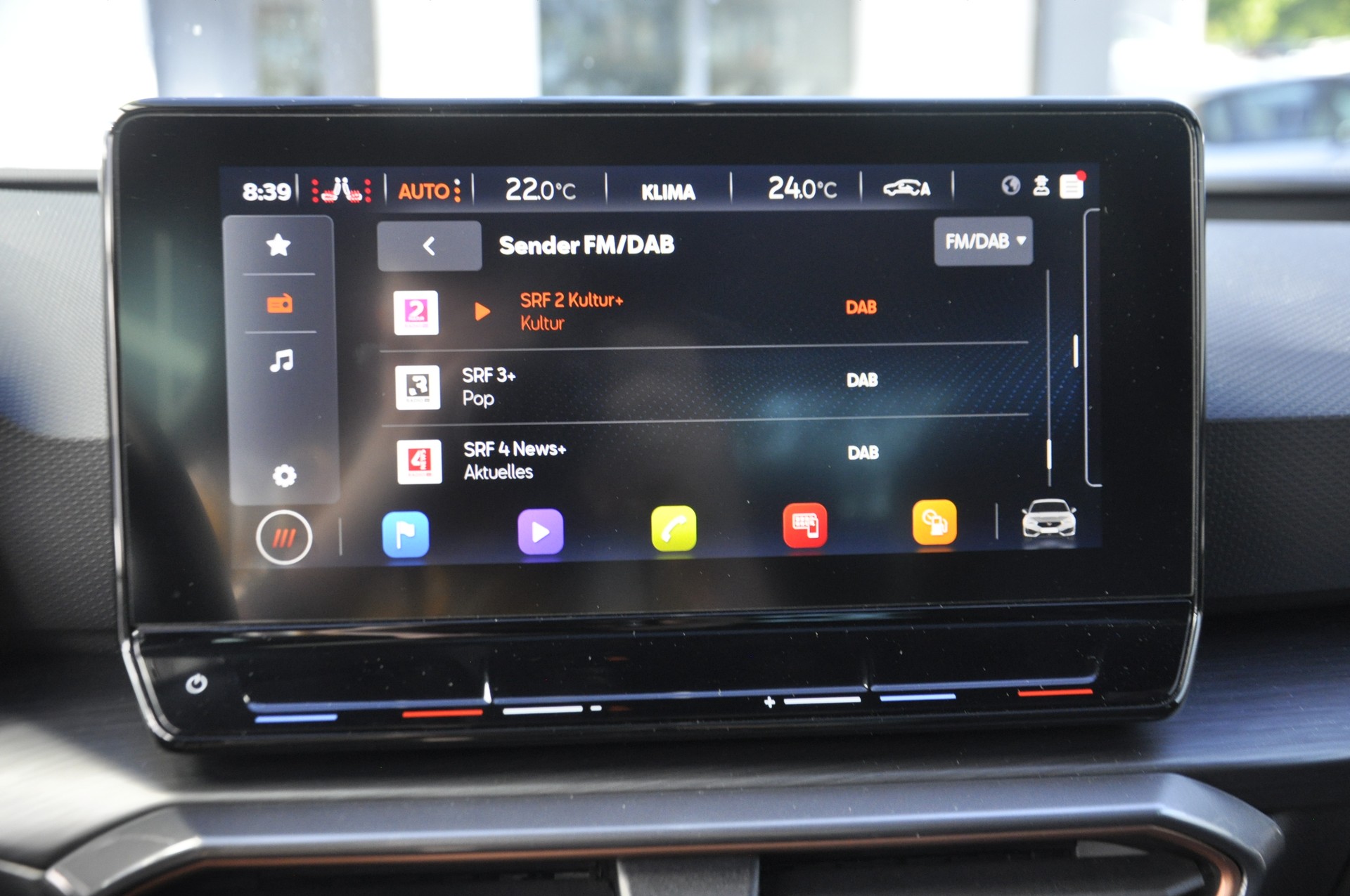 CUPRA LEON 1.4 e-HYBRID pHEV DSG-image-11