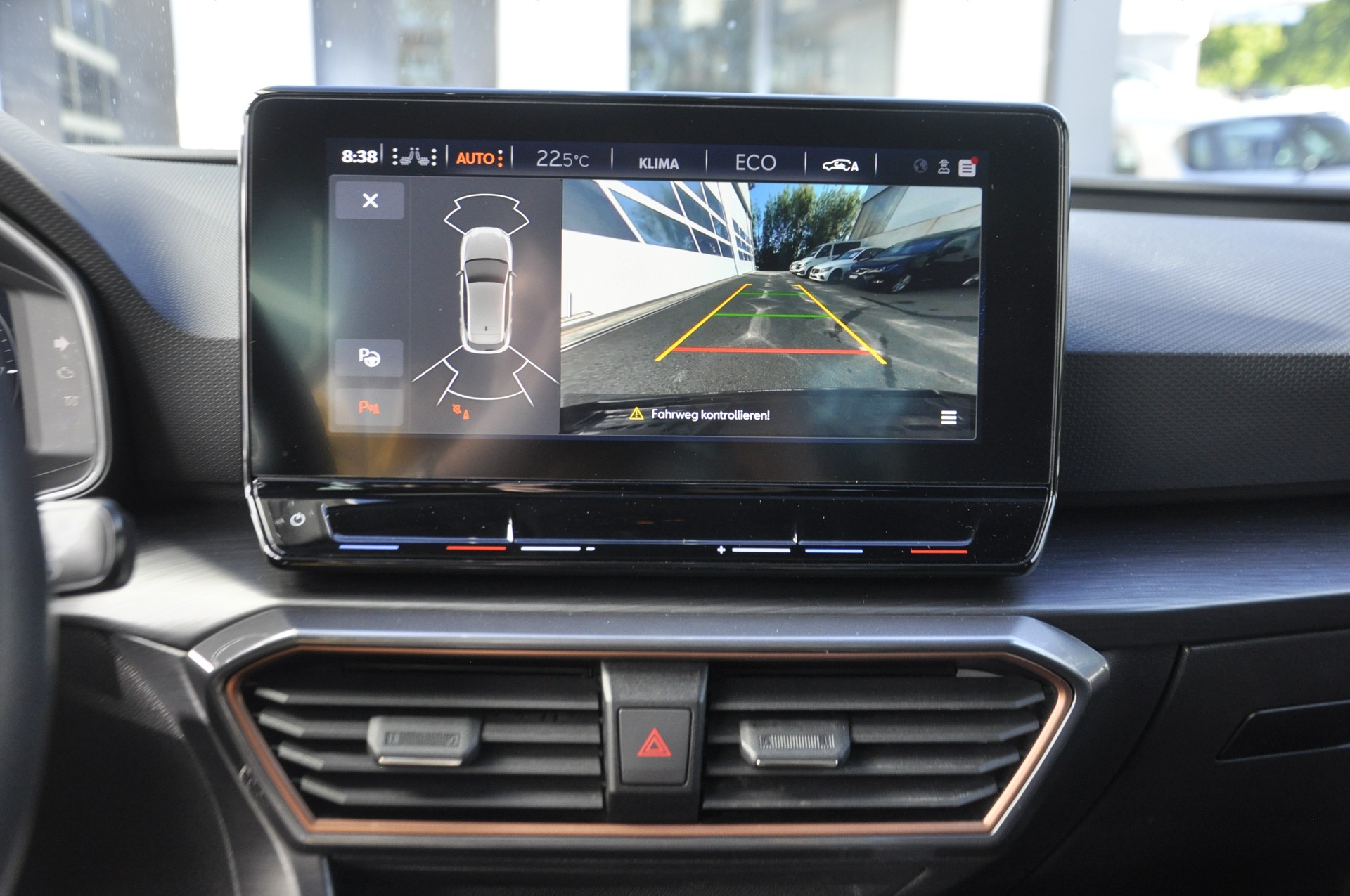 CUPRA LEON 1.4 e-HYBRID pHEV DSG-image-10