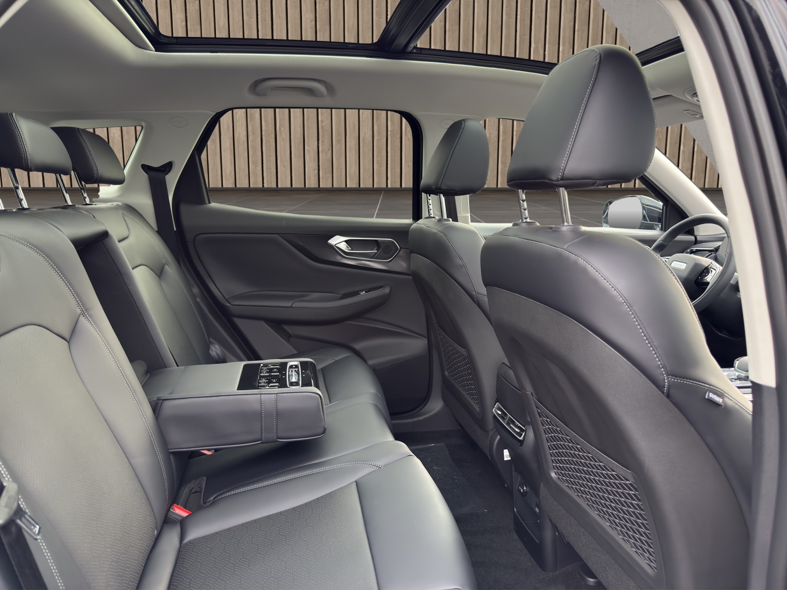BAIC X75 1.5-image-15