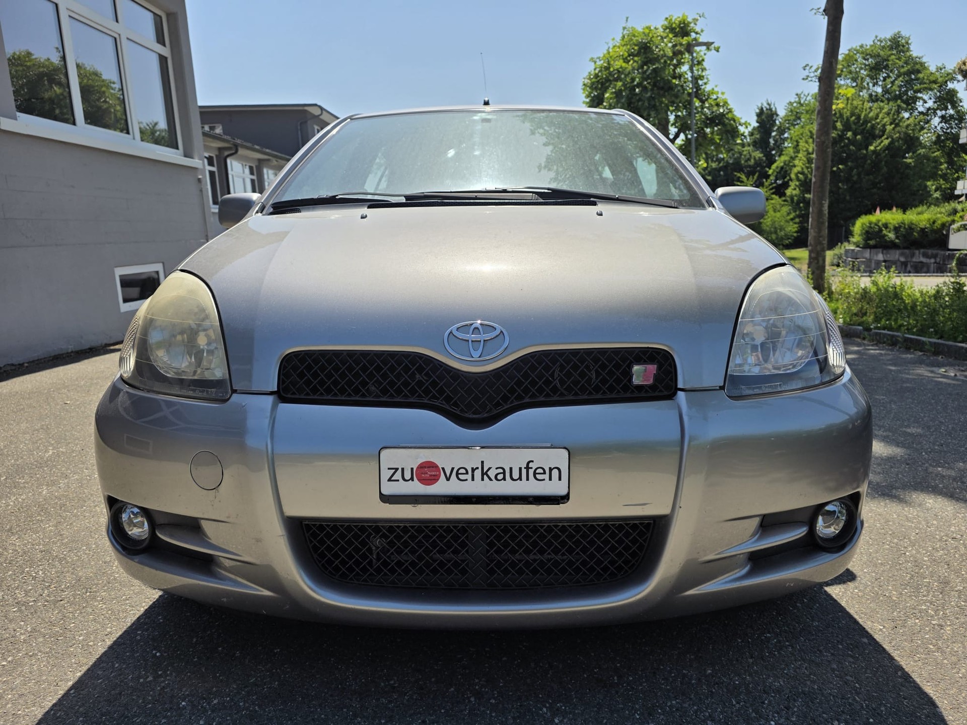 TOYOTA Yaris 1.5 TS-image-1