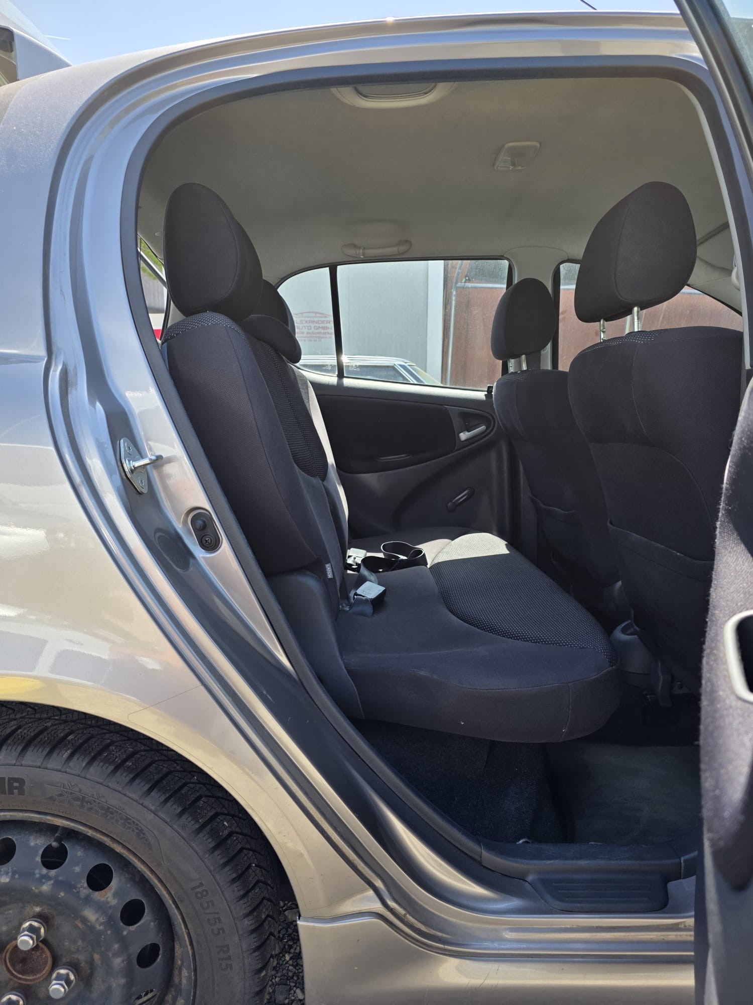 TOYOTA Yaris 1.5 TS-image-10