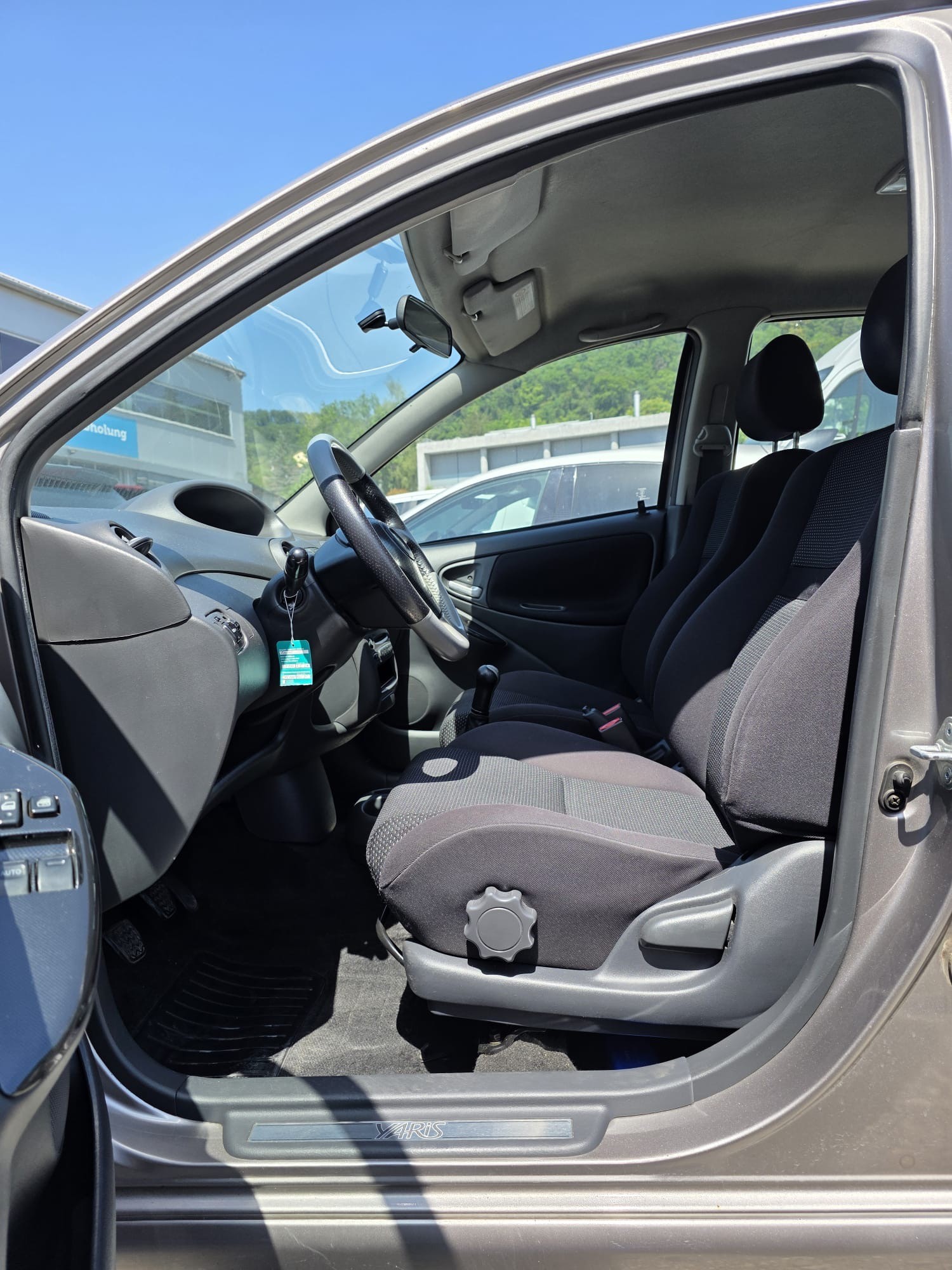 TOYOTA Yaris 1.5 TS-image-8