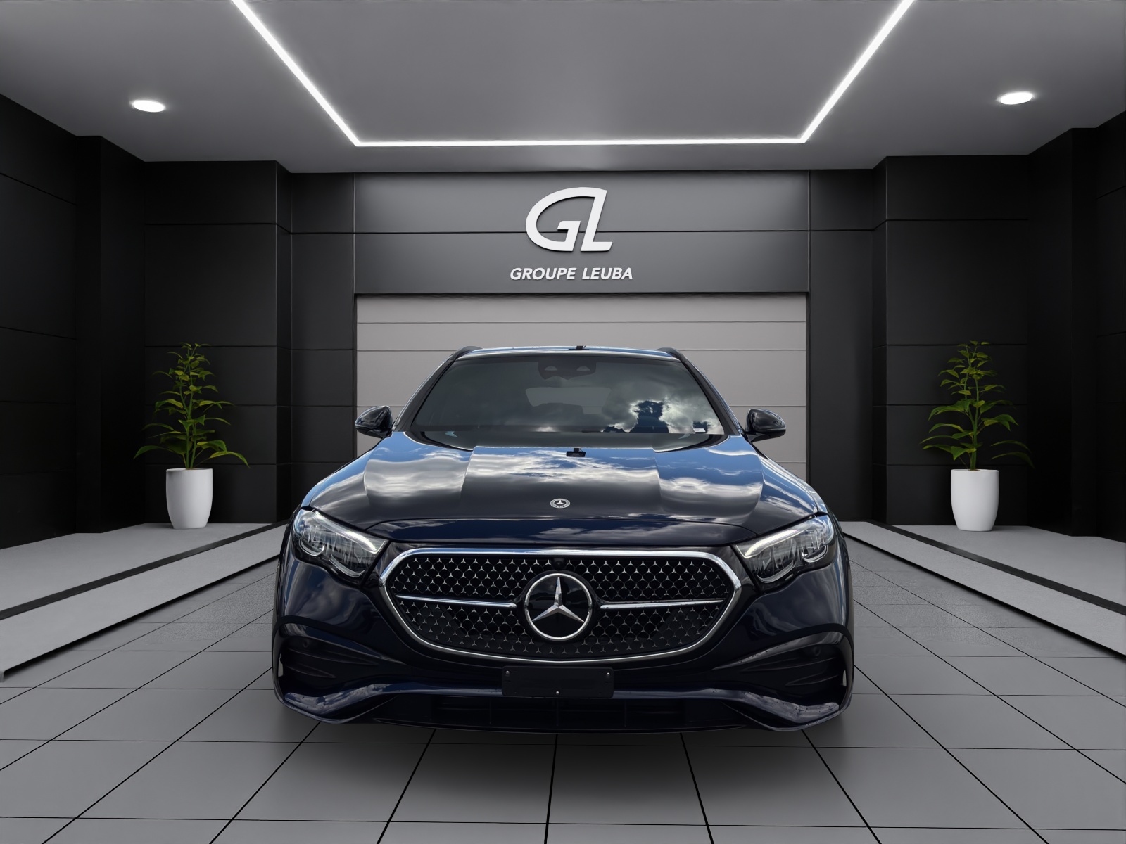 MERCEDES-BENZ E 220 d T 4Matic 9G-Tronic-image-3