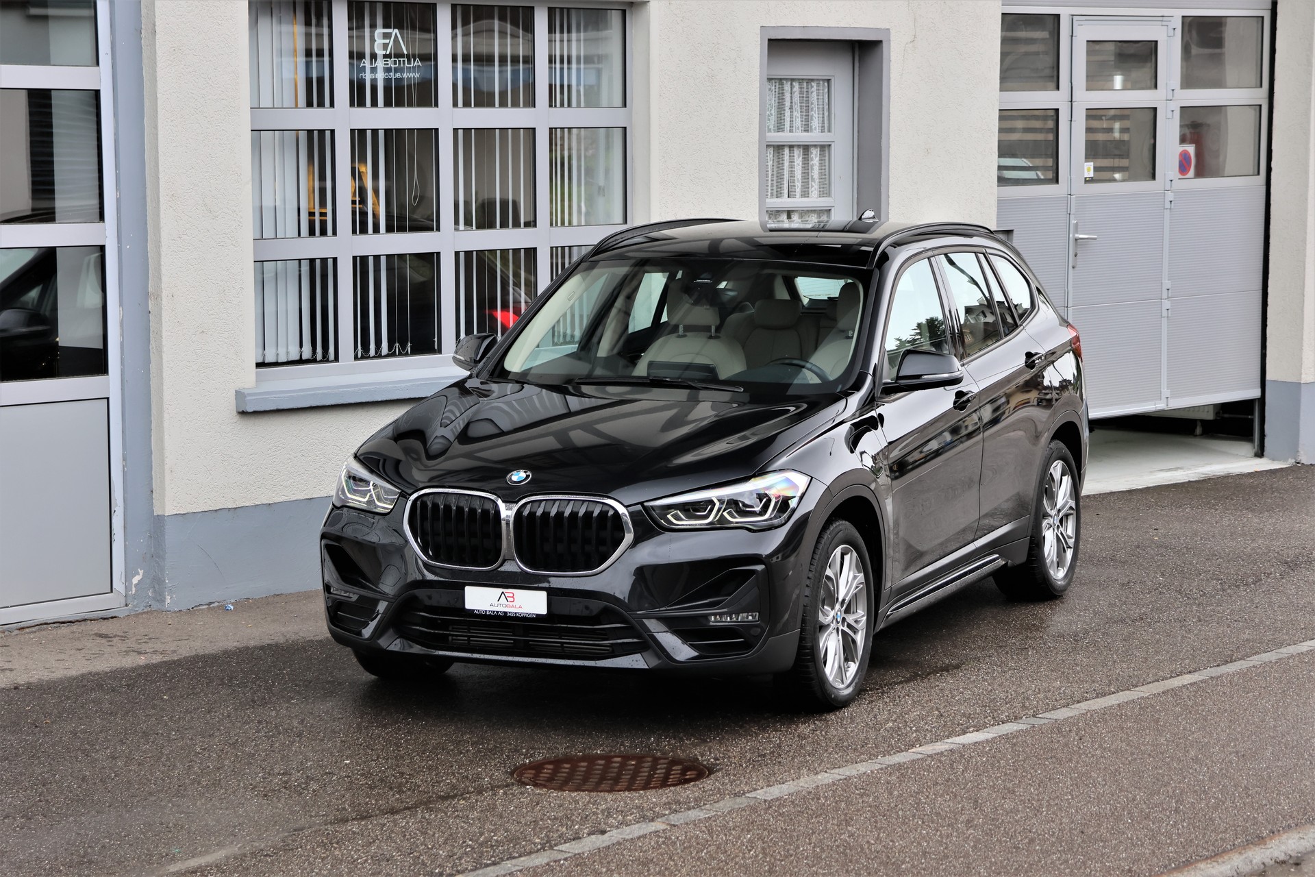 BMW X1 xDrive 25e Sport Line Steptronic (CH)-image-0