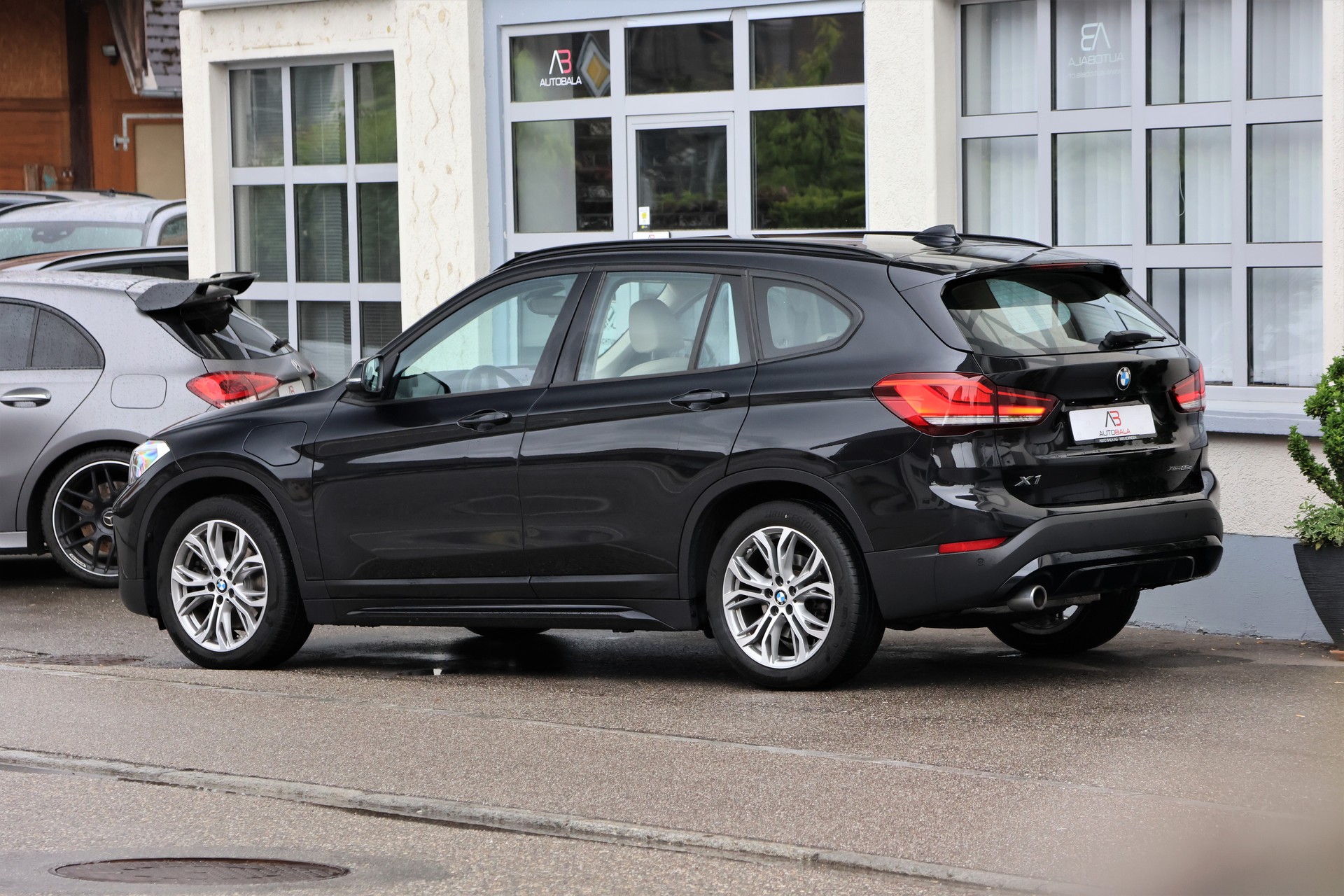 BMW X1 xDrive 25e Sport Line Steptronic (CH)-image-4