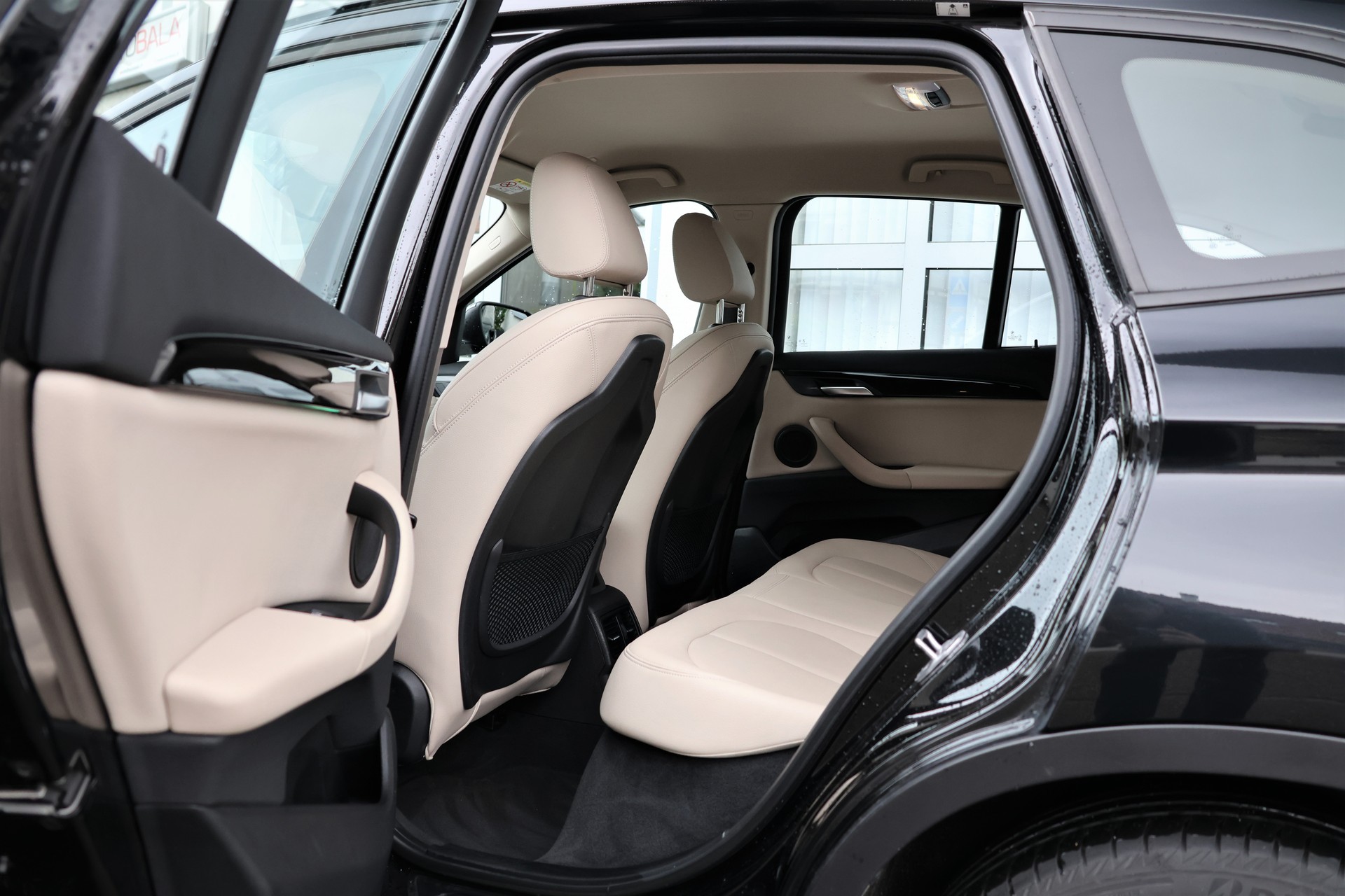 BMW X1 xDrive 25e Sport Line Steptronic (CH)-image-11