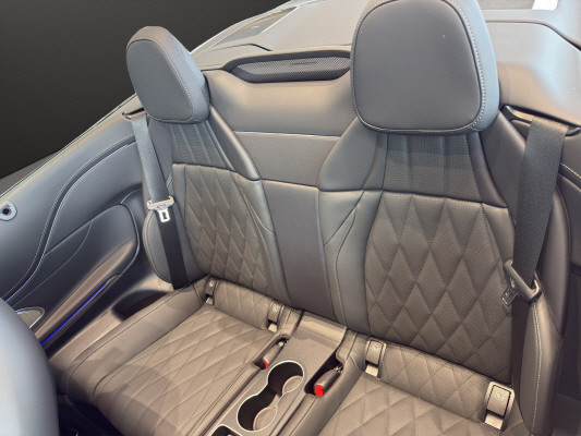 MERCEDES-BENZ CLE 200 Cabrio 4M-image-9