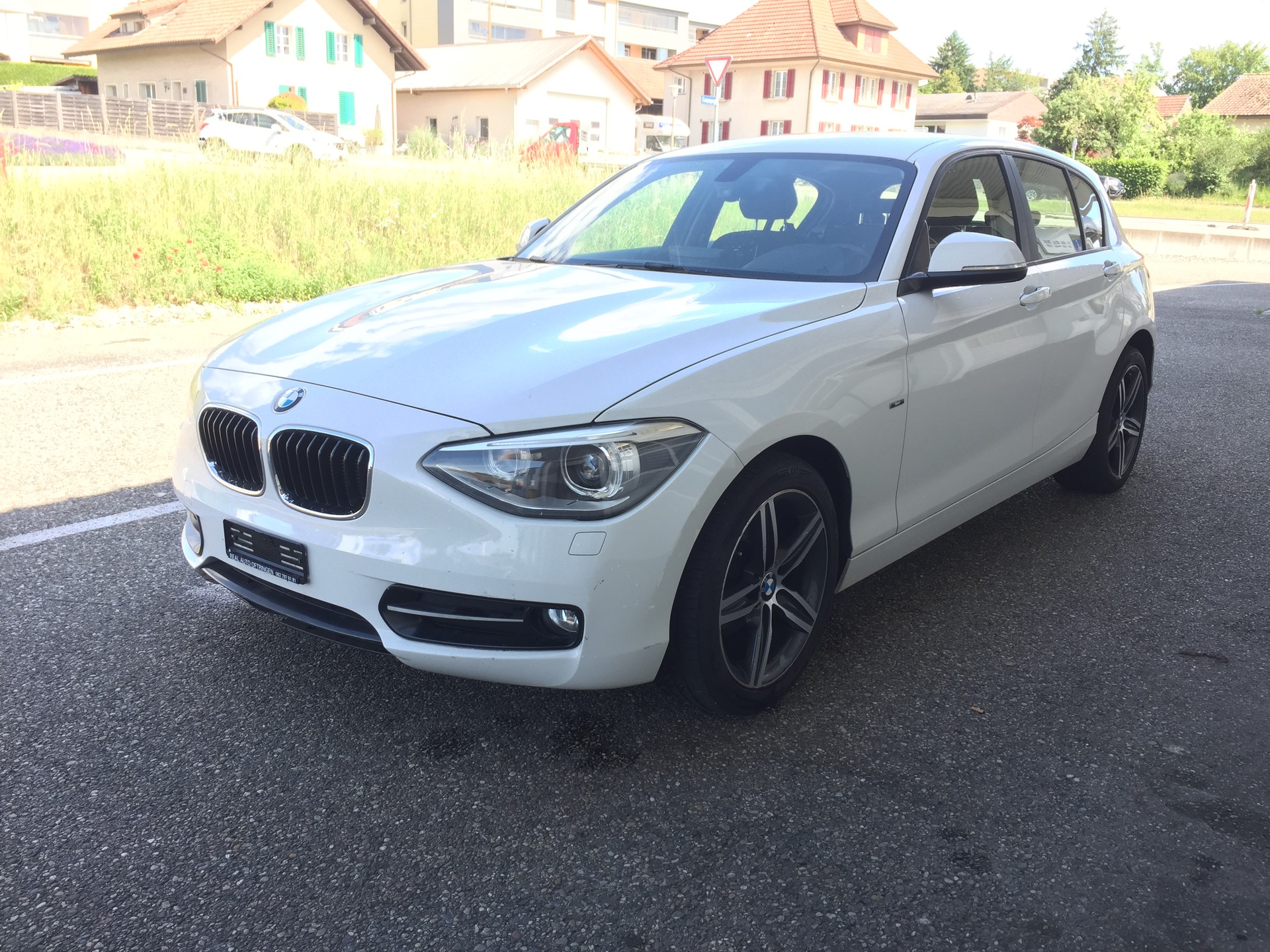 BMW 116i Steptronic-image-1