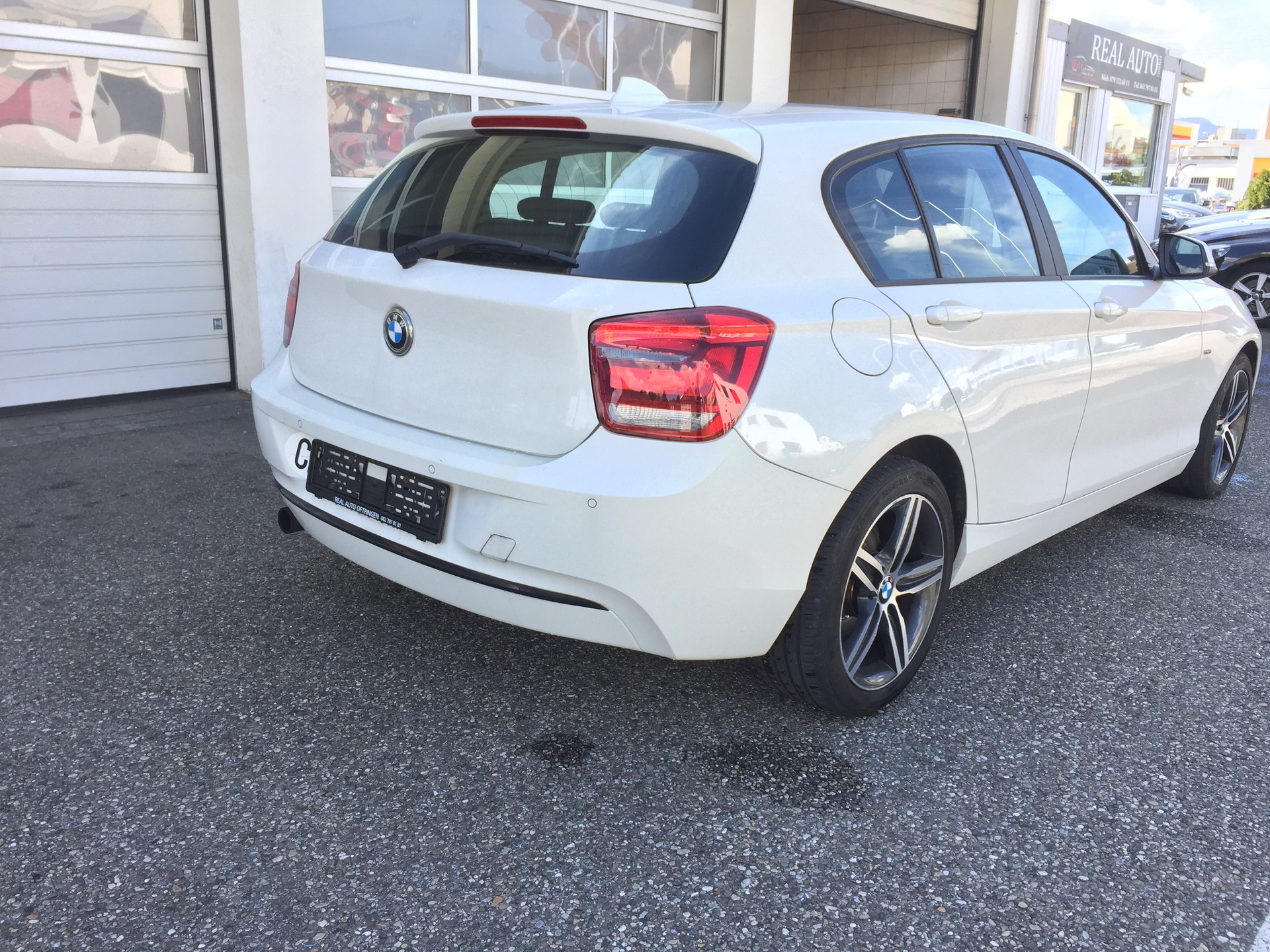 BMW 116i Steptronic-image-4