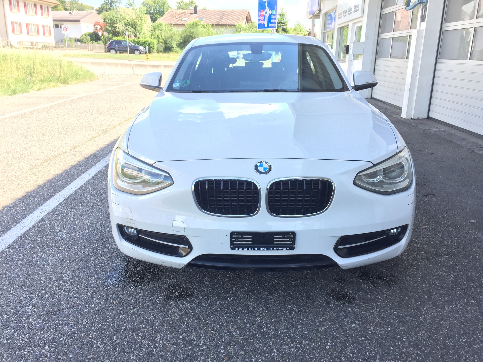 BMW 116i Steptronic-image-0