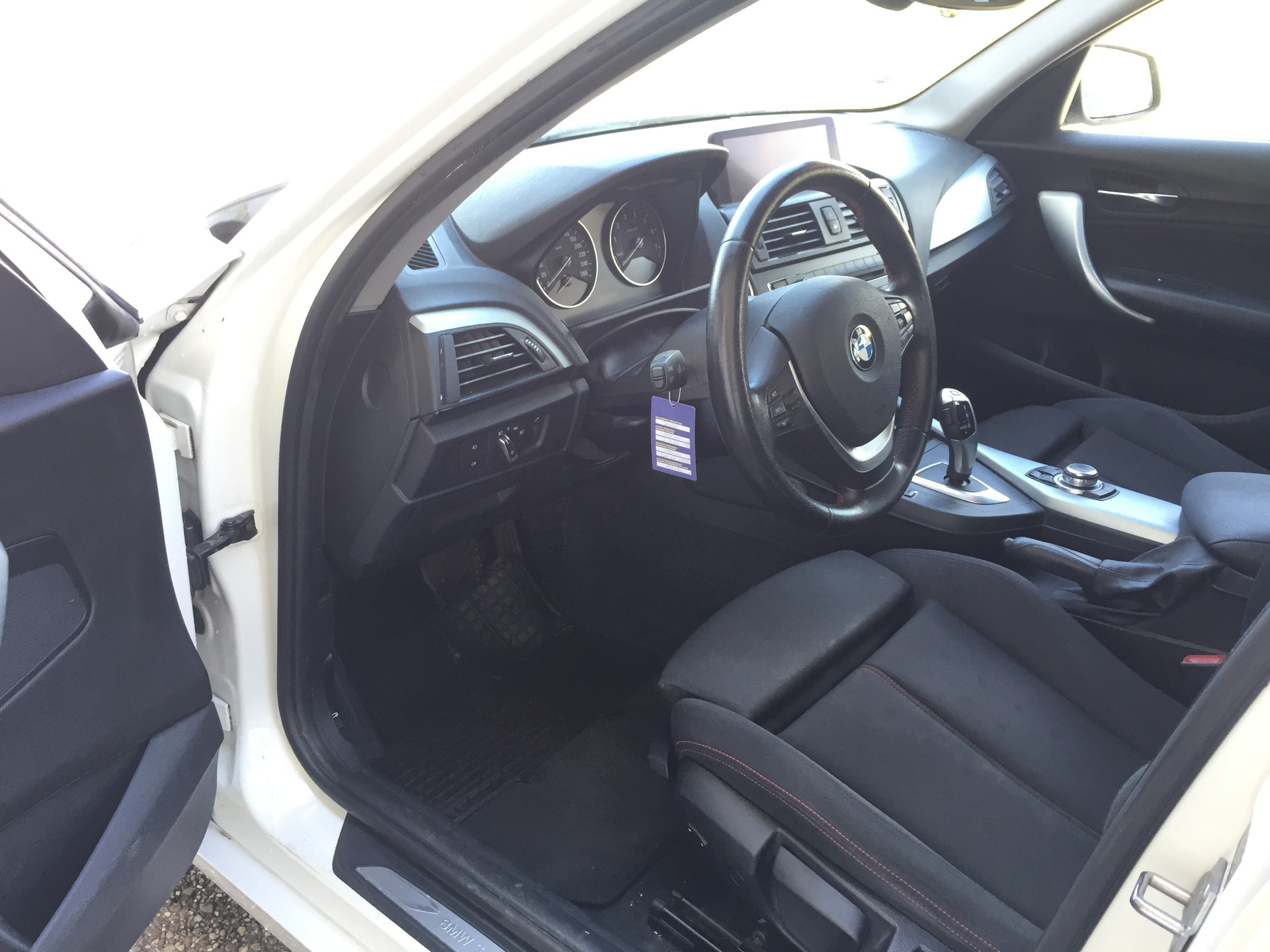 BMW 116i Steptronic-image-9