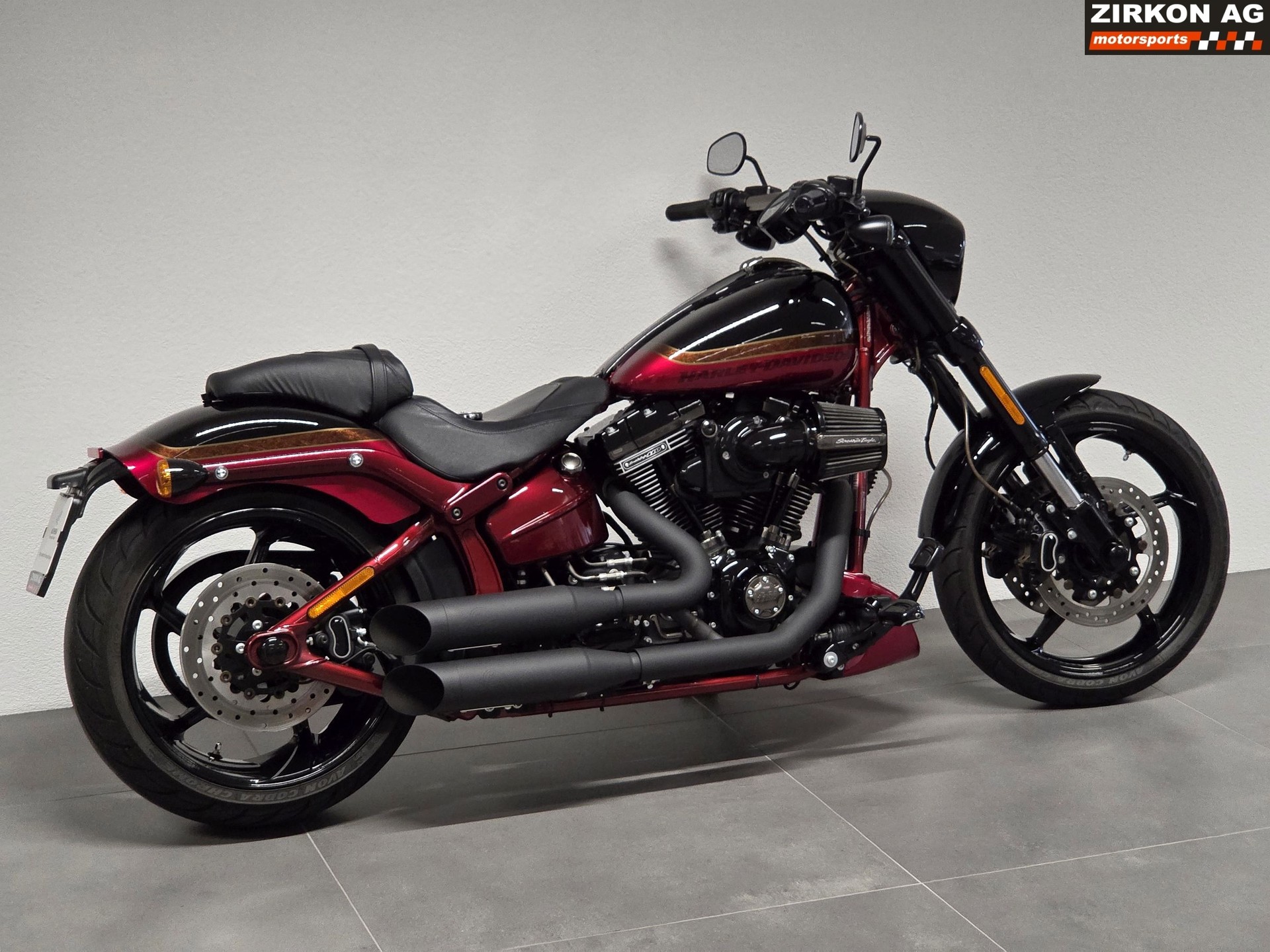 HARLEY-DAVIDSON FXSE Breakout Pro Street CVO ABS MY 2017-image-5