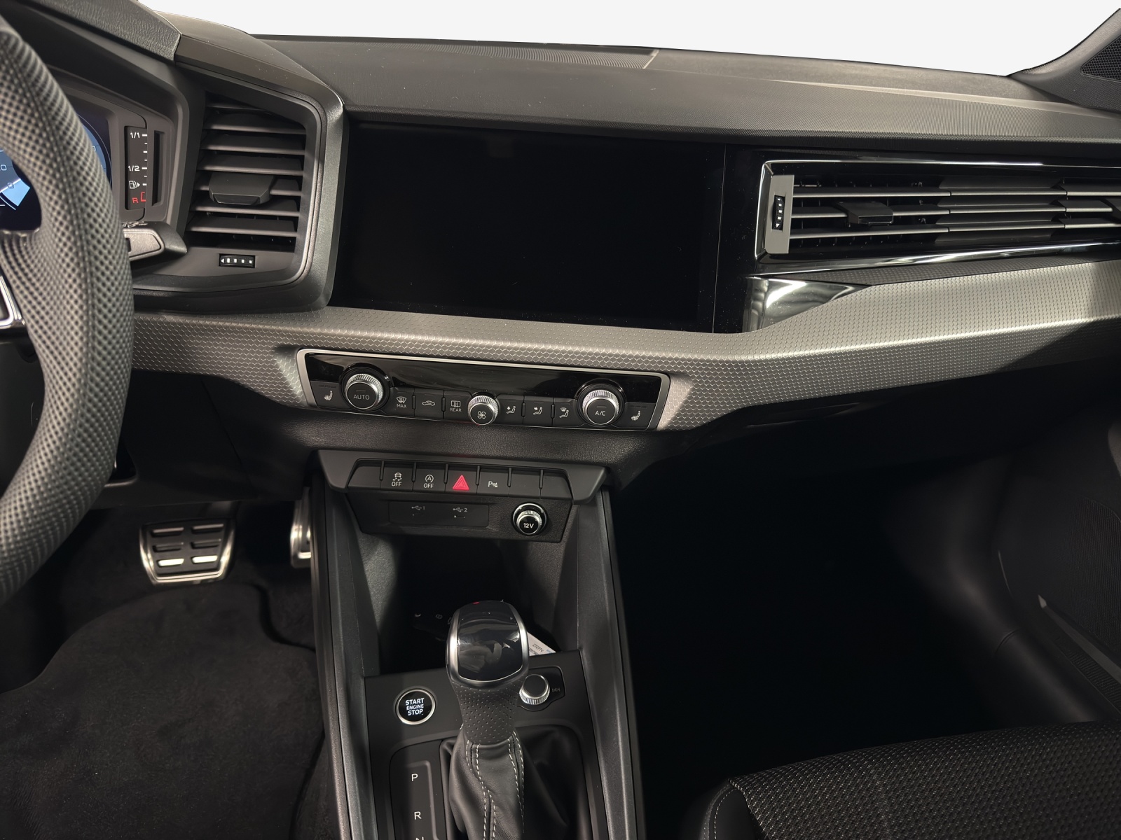 AUDI A1 Sportback 30 TFSI Attraction S-tronic-image-9