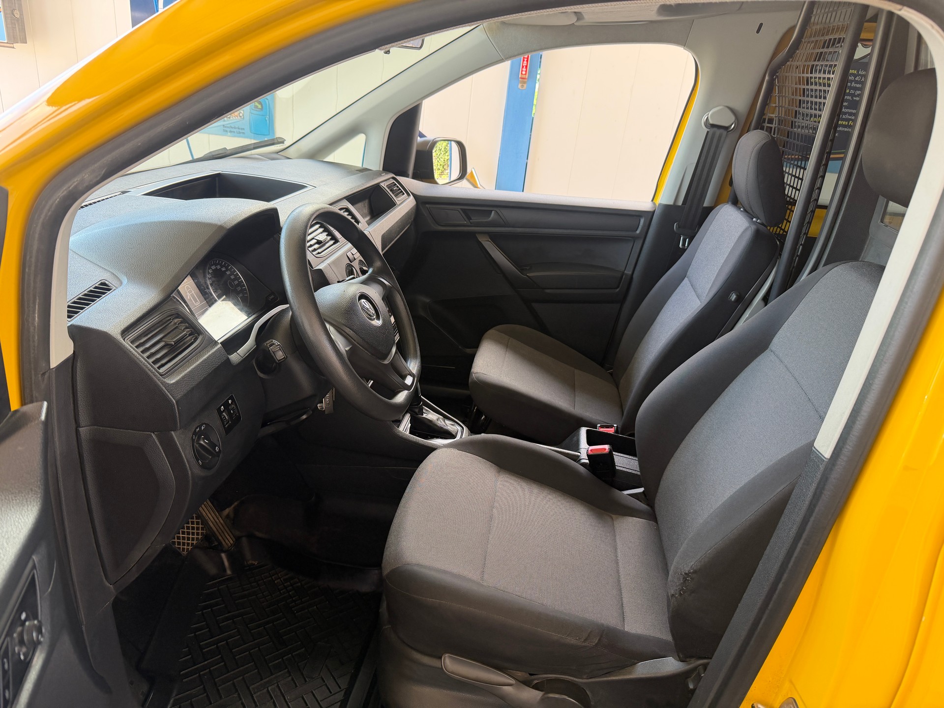VW Caddy Maxi 2.0TDI 4Mot. BlueMotion Technology DSG-image-9