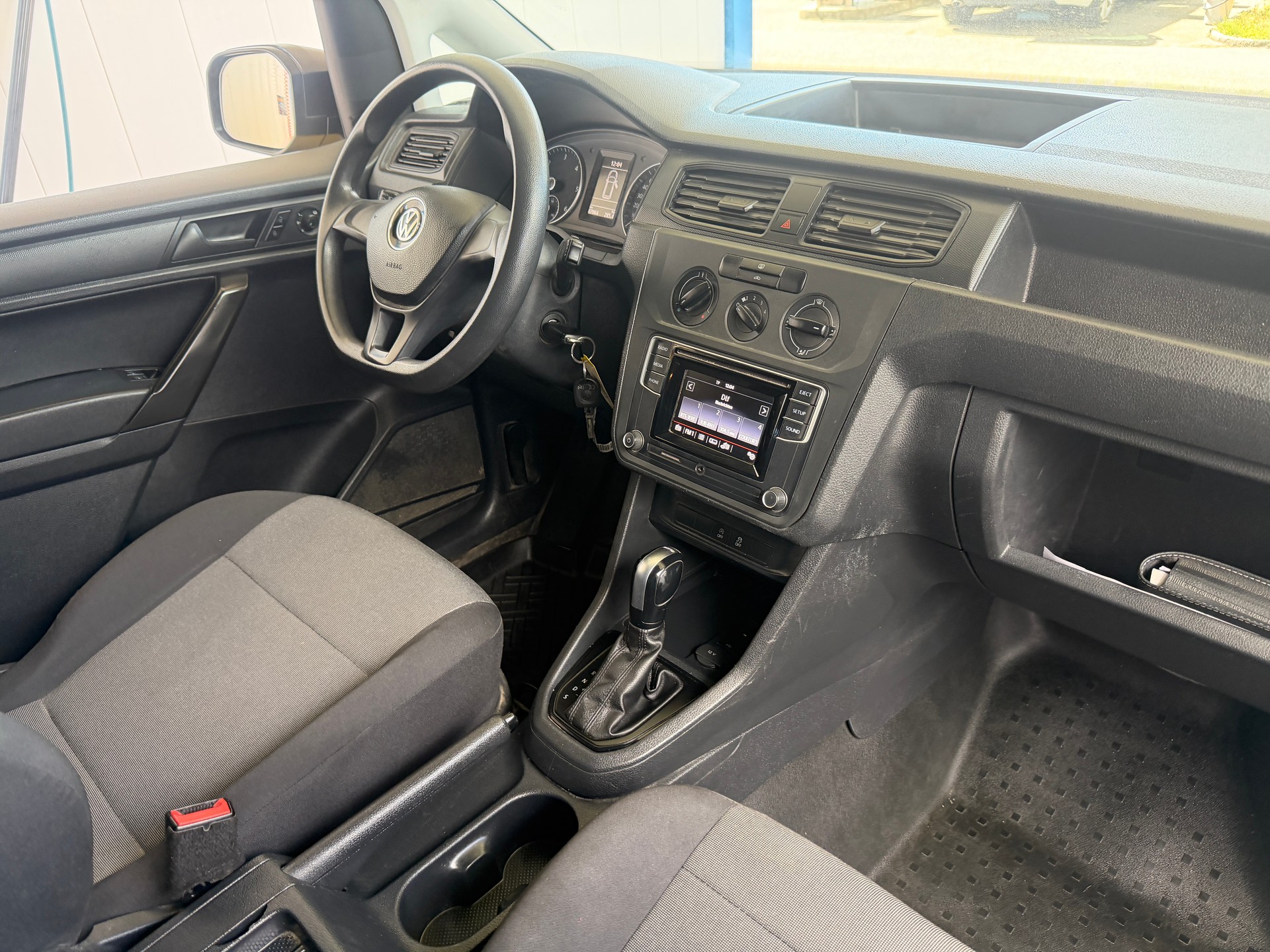 VW Caddy Maxi 2.0TDI 4Mot. BlueMotion Technology DSG-image-10