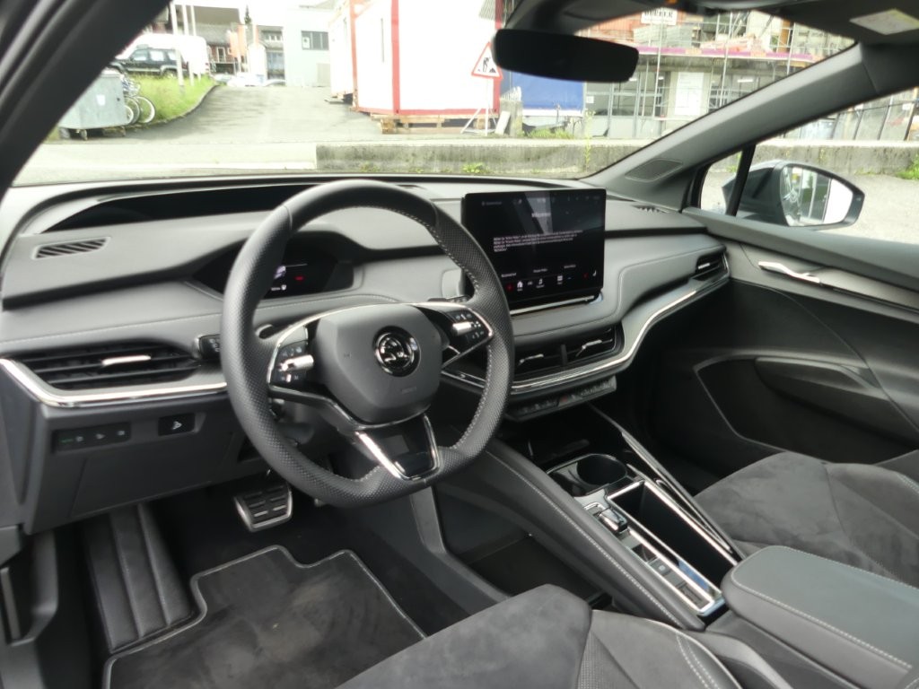SKODA Enyaq iV 80x SportLine-image-6