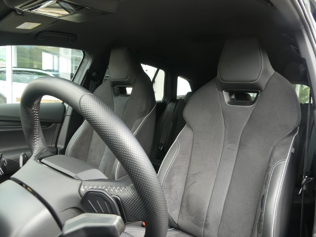 SKODA Enyaq iV 80x SportLine-image-9