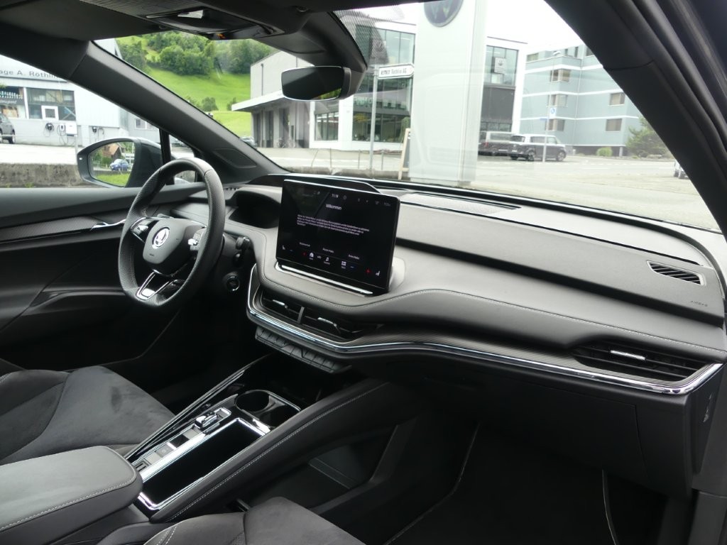 SKODA Enyaq iV 80x SportLine-image-8