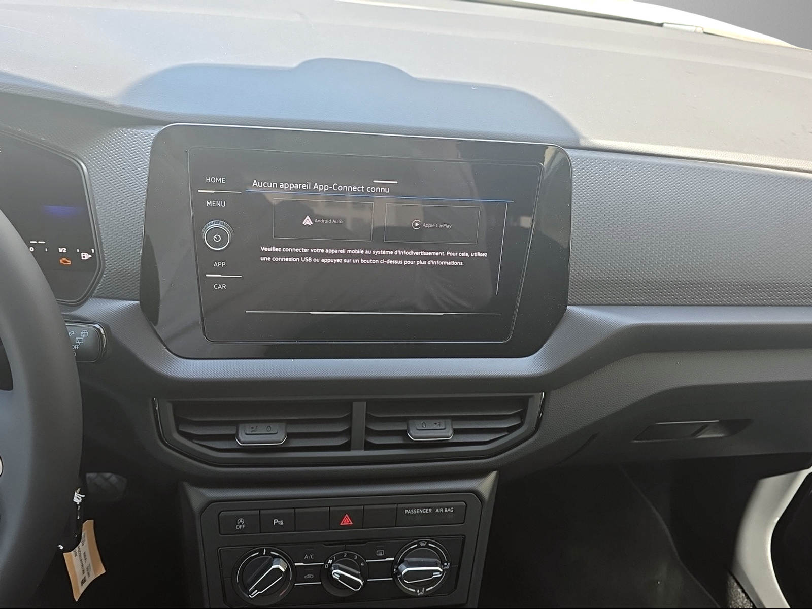 VW T-Cross 1.0 TSI-image-10