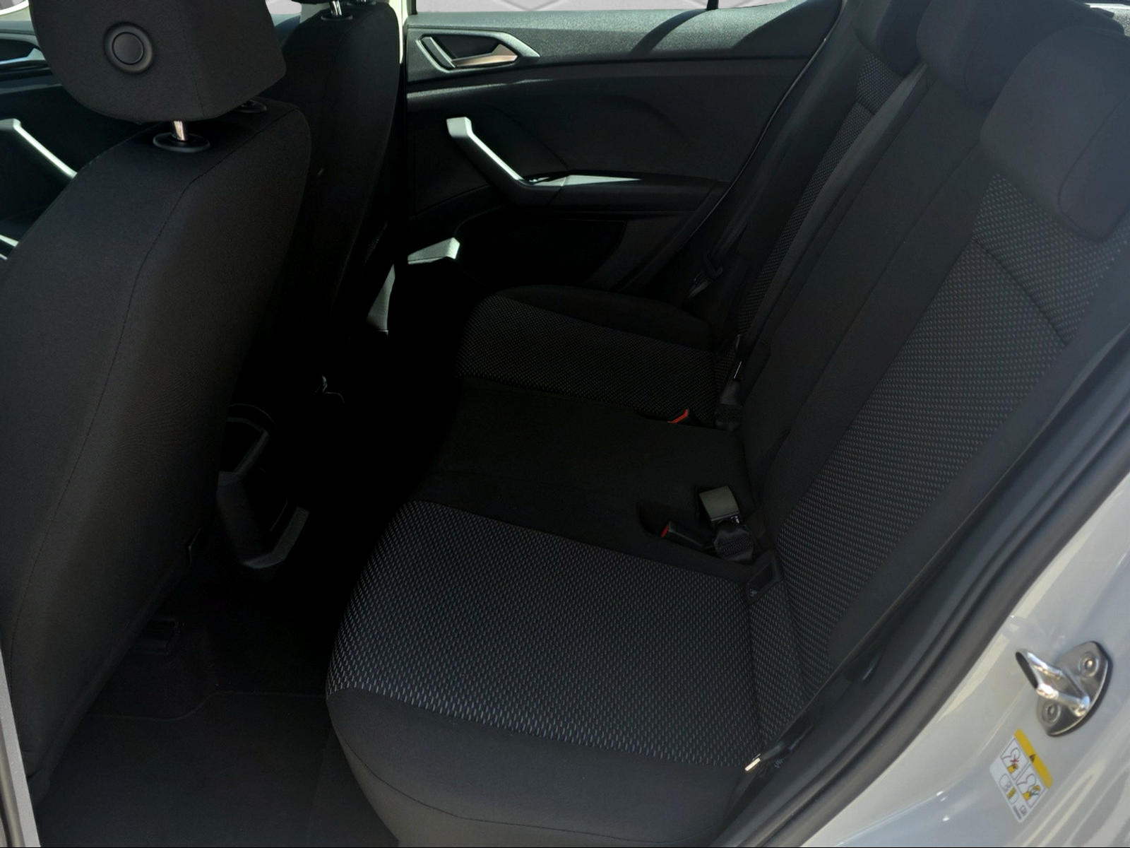 VW T-Cross 1.0 TSI-image-12