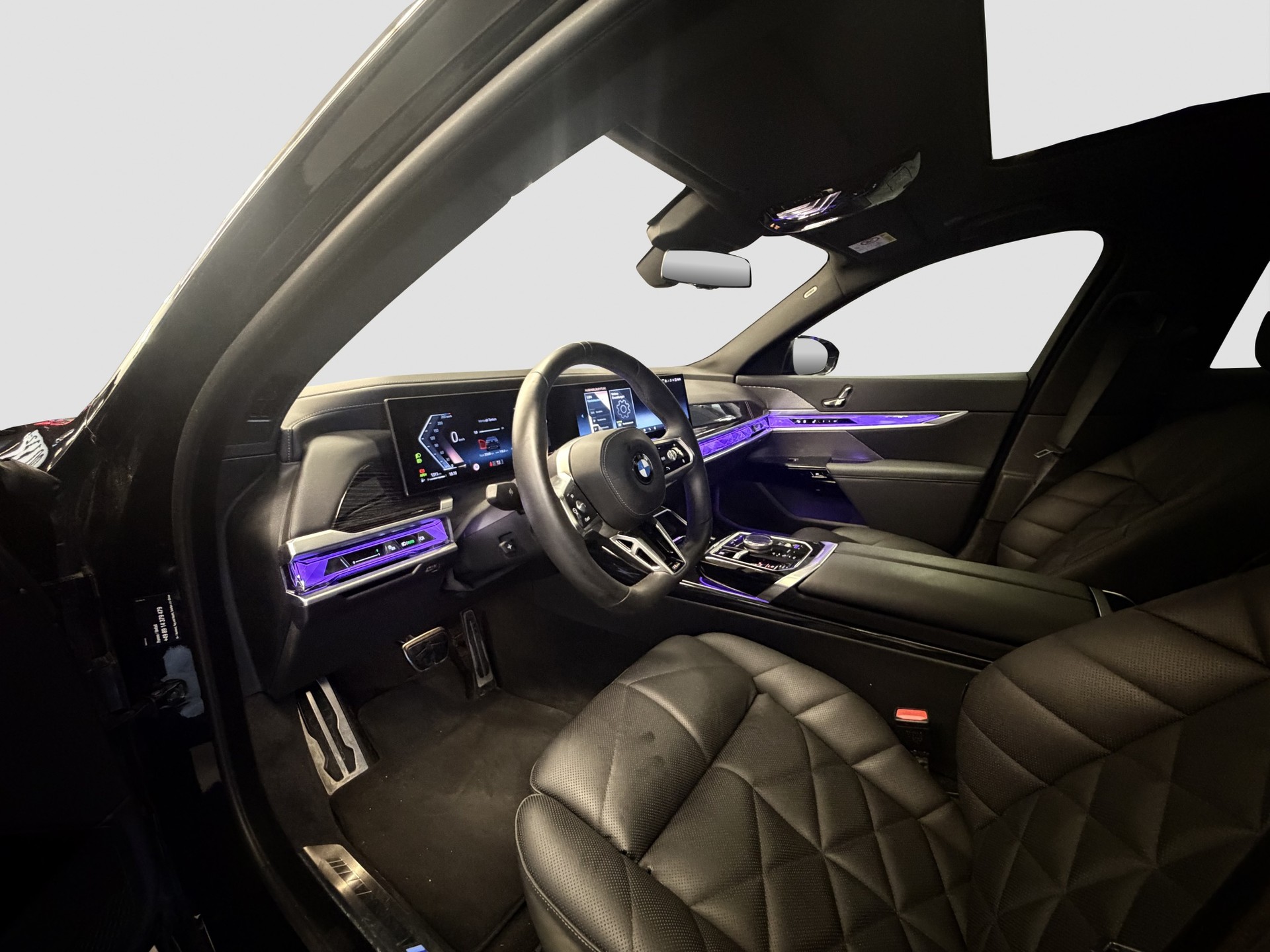 BMW 740d xDrive 48V M Sport Pro Steptronic-image-4