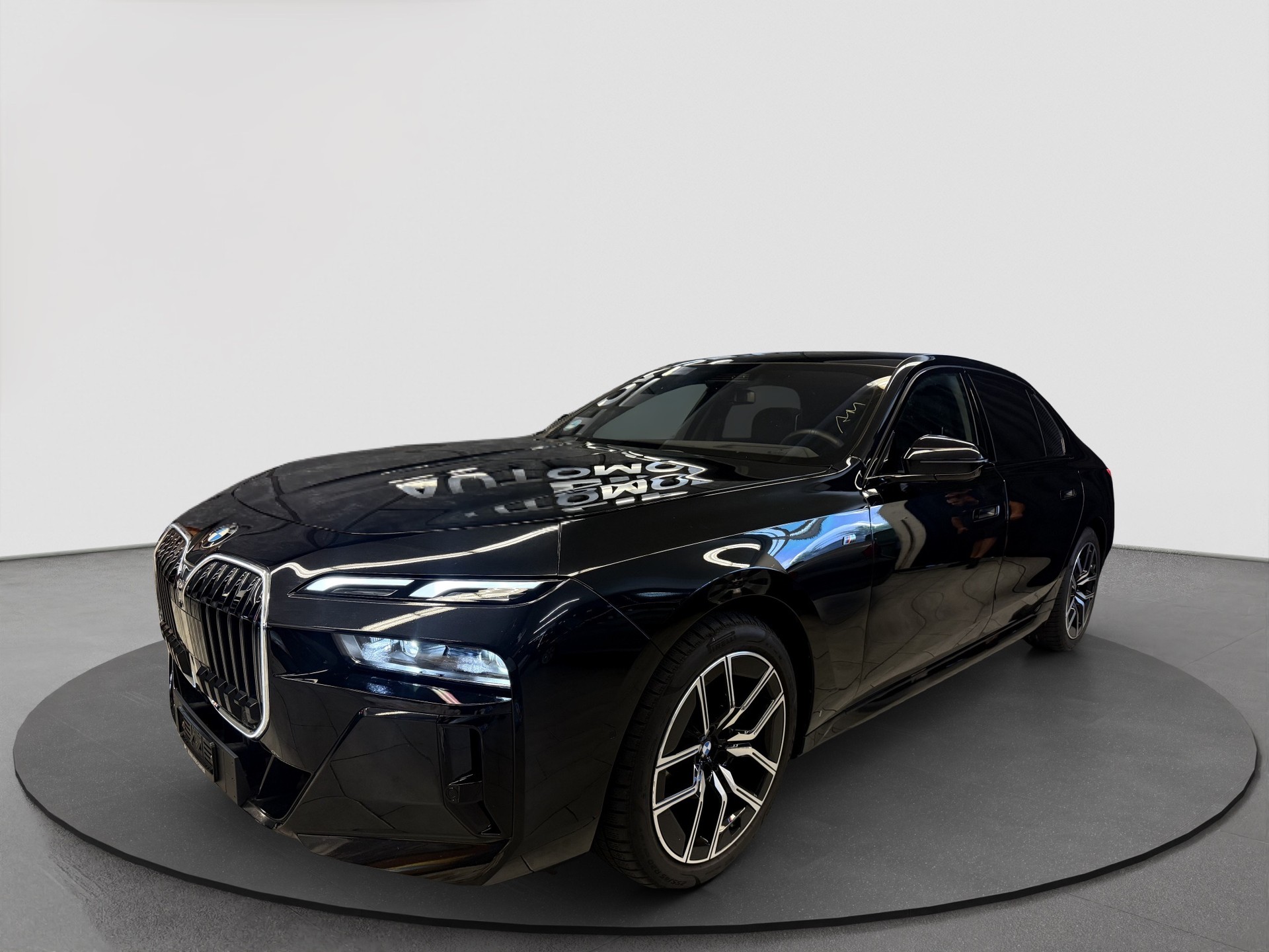 BMW 740d xDrive 48V M Sport Pro Steptronic
