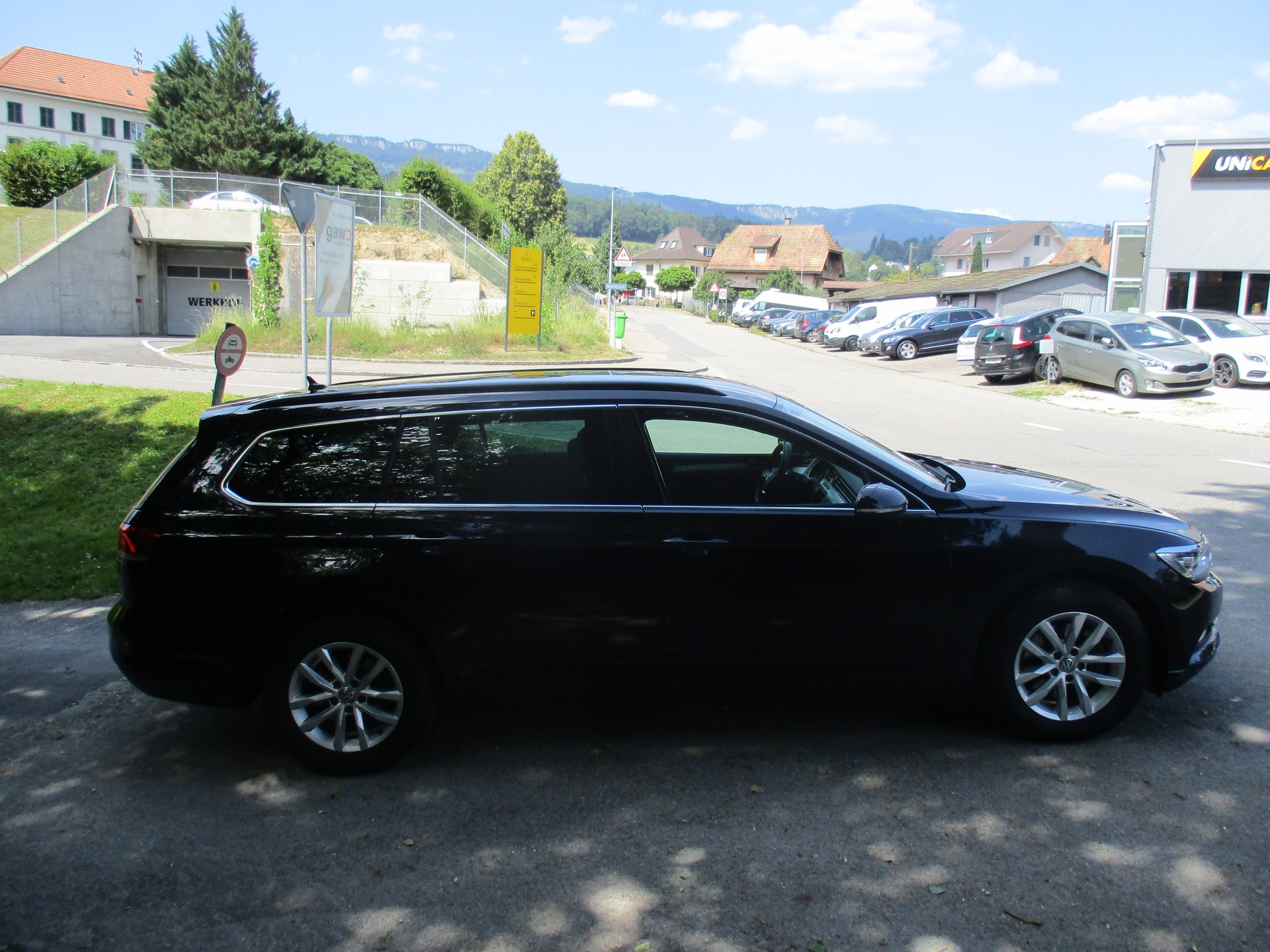 VW Passat Variant 2.0 TDI BMT Comfortline DSG-image-3