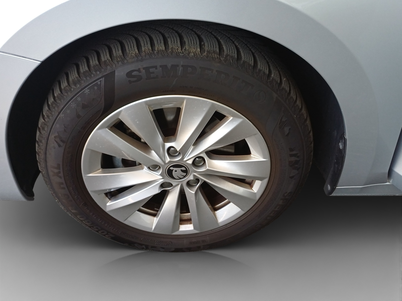 SKODA Octavia Combi 1.5 TSI mHEV DSG Dynamic-image-13