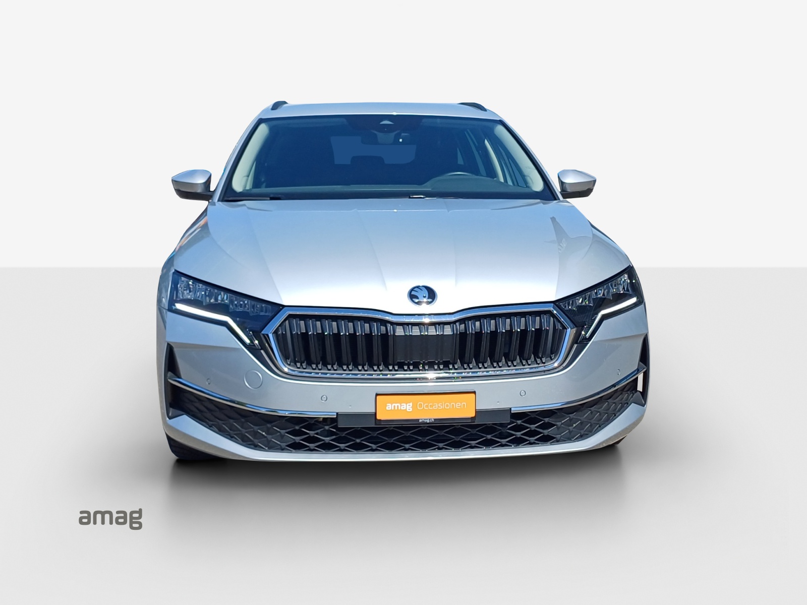 SKODA Octavia Combi 1.5 TSI mHEV DSG Dynamic-image-6